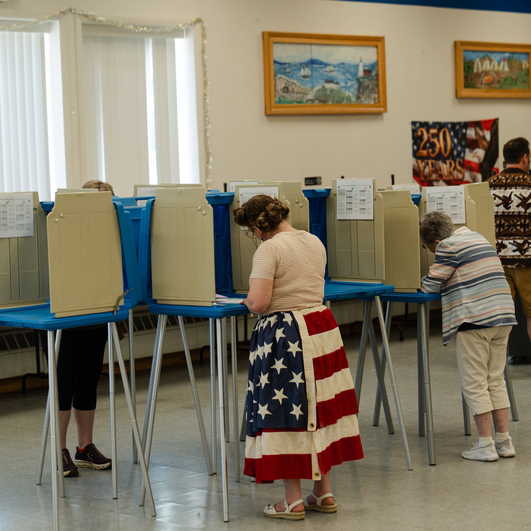 How Trump Is Trying to Tip the Scales for the Midterms, and Why Grocery Stores Are Scrambling