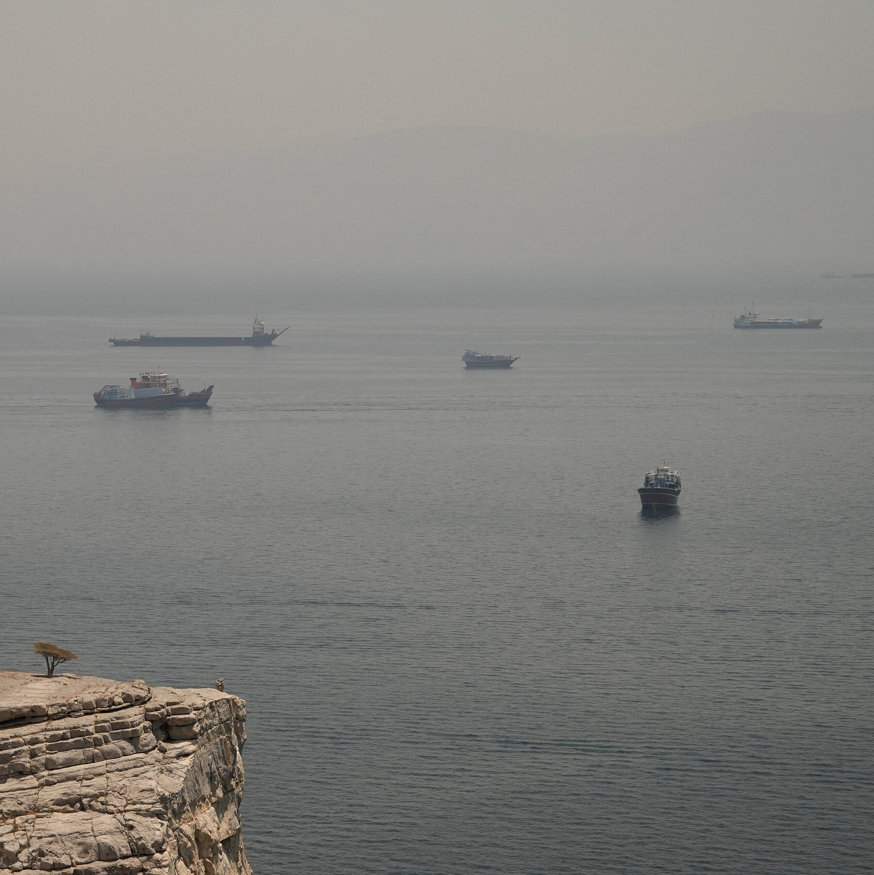 U.S. Strikes on Ships Off Oman Continue After Deaths of Indian Sailors