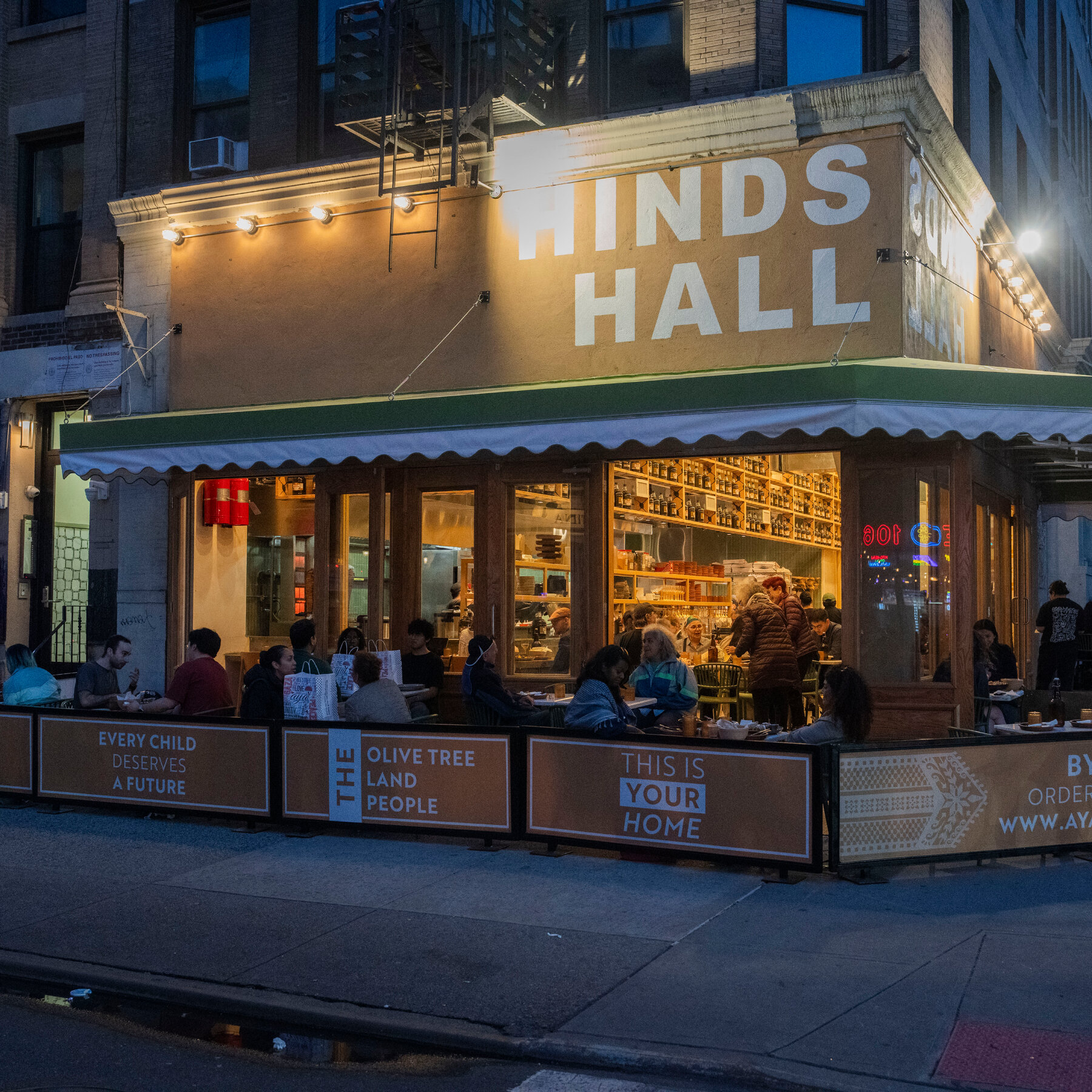 In a Restaurant’s Name, a Message of Grief and Hope for Palestinians