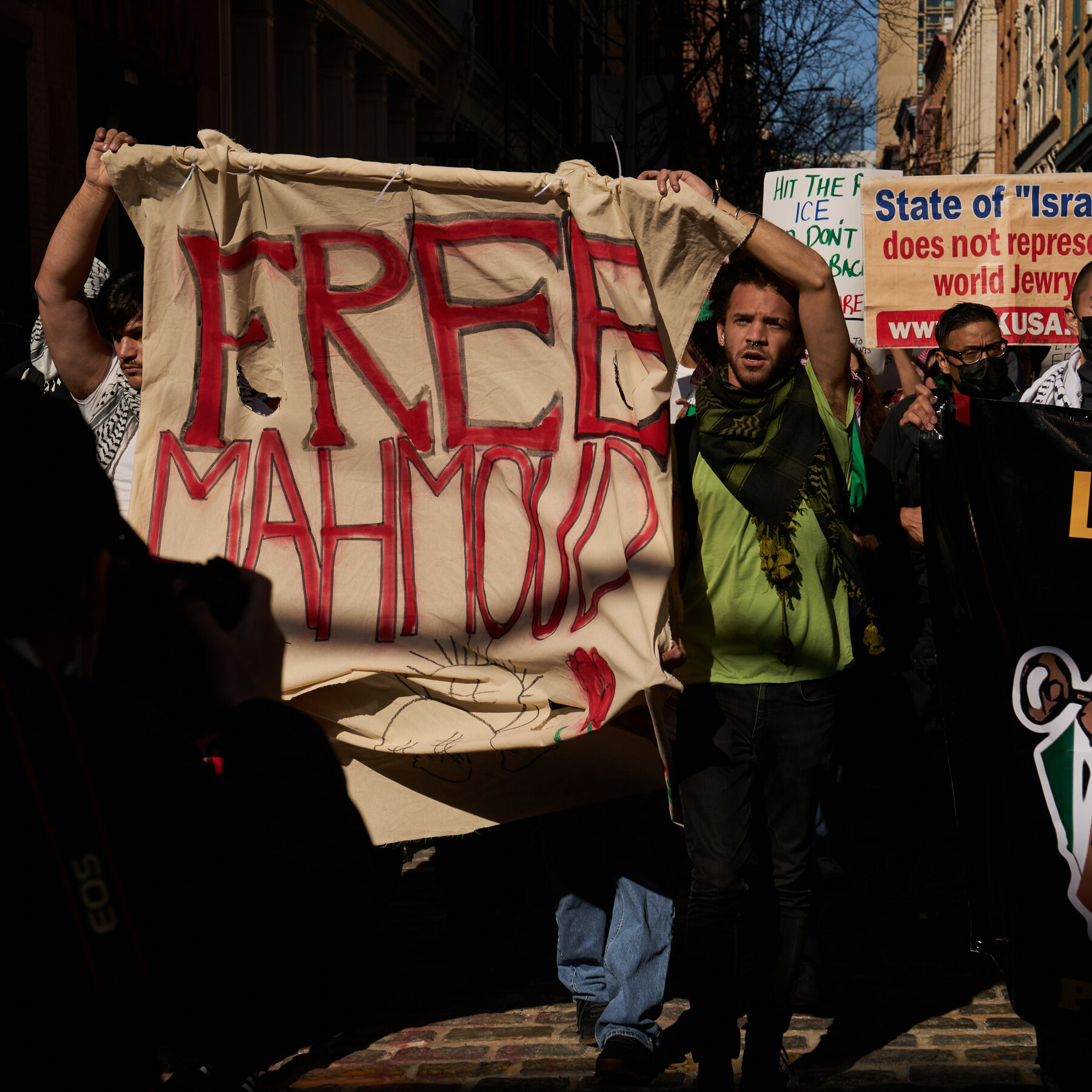 New Yorkers Protest as White House Defends Arrest of Mahmoud Khalil at Columbia