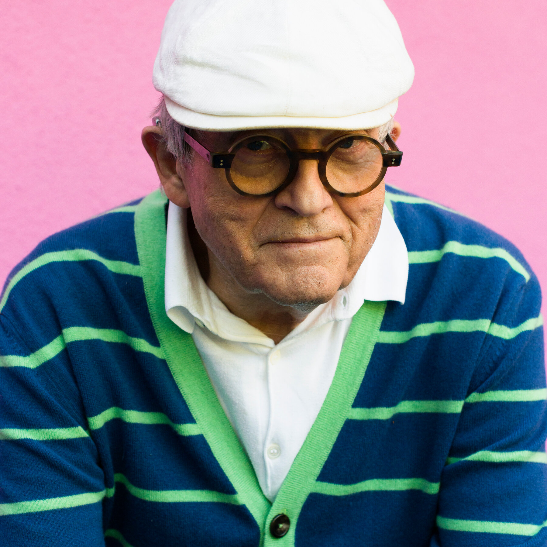 Hockney’s Sense of Style Never Wavered