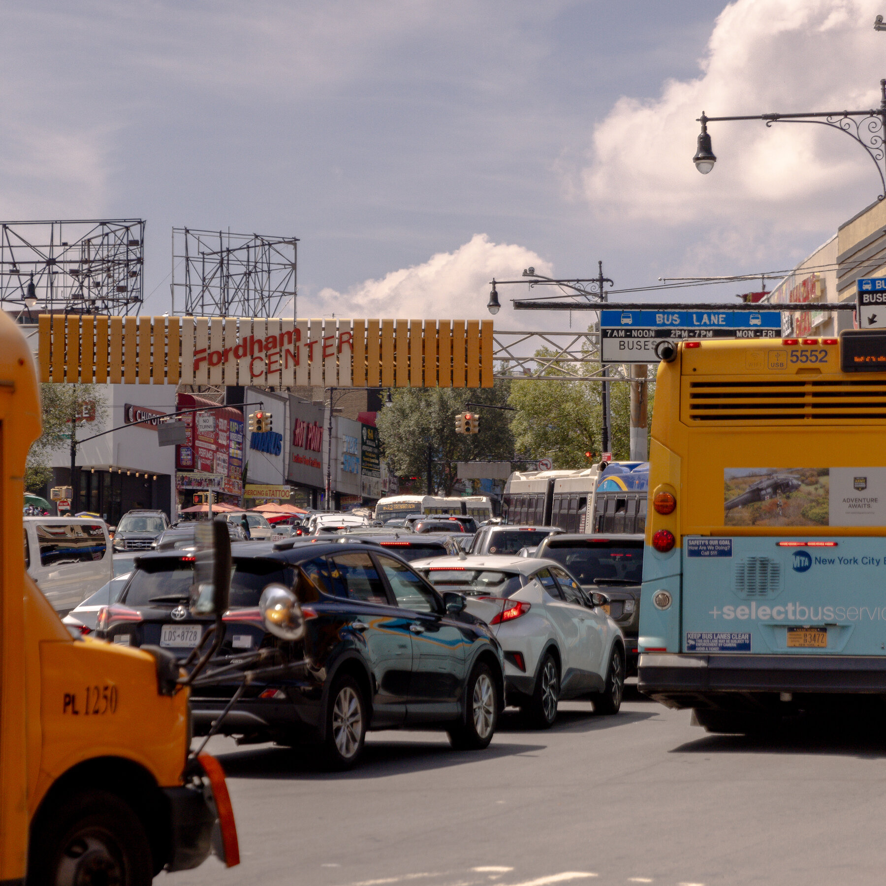Mamdani to Resurrect Bus and Bike Lanes Killed by Eric Adams