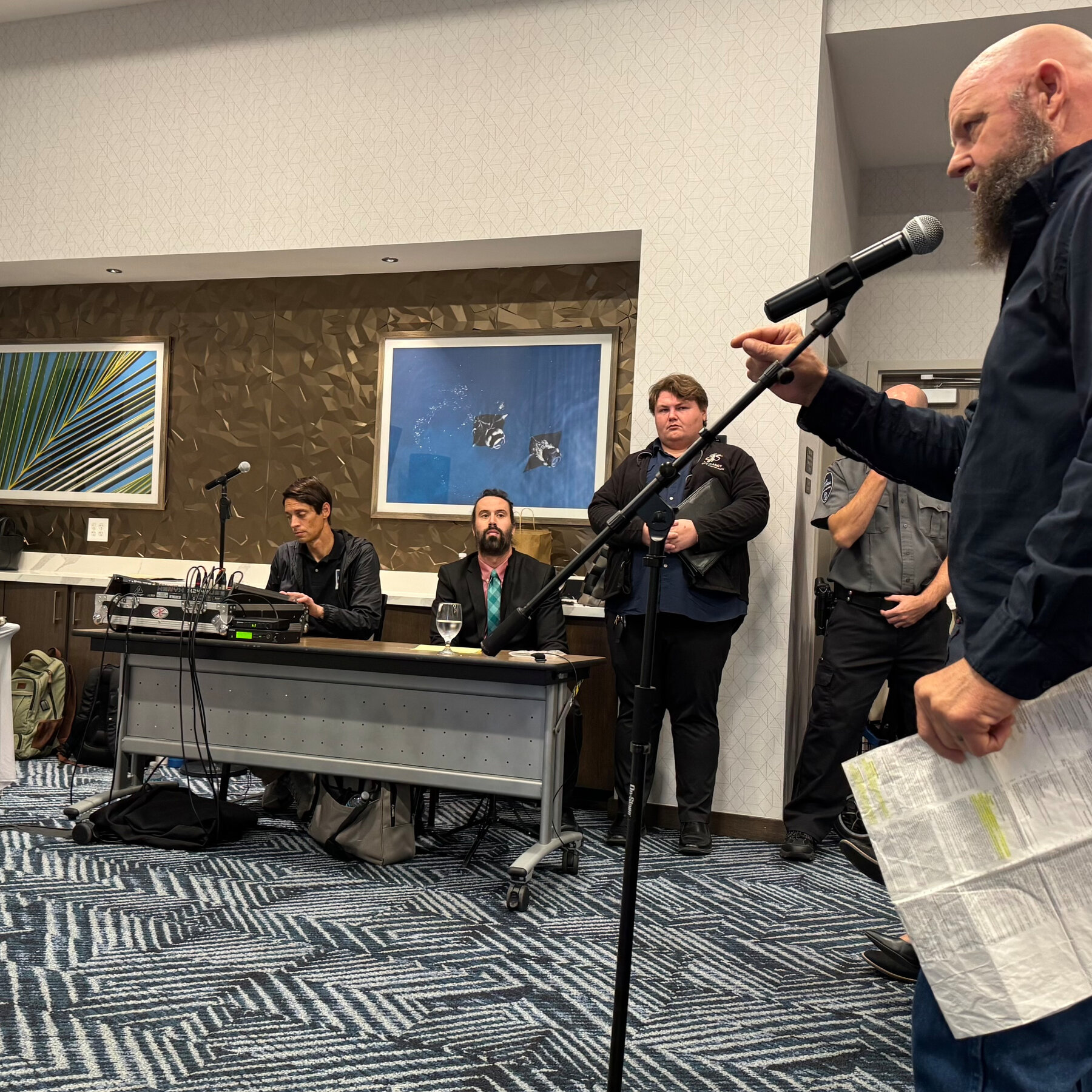 Florida Hearing on Ending School Vaccine Mandates Draws Fervent Crowd