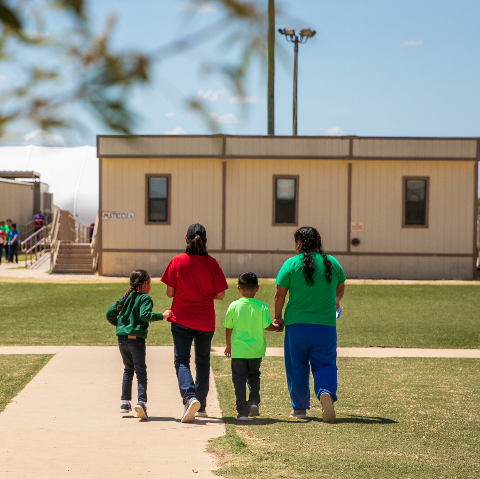 A Surge of Children in ICE Detention, and Meta’s Plans for Facial Recognition