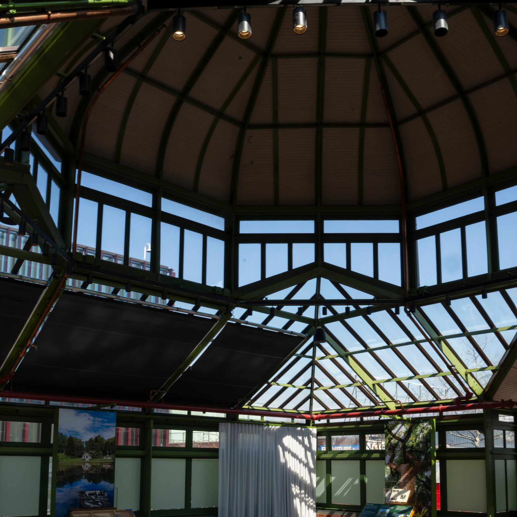 A Famed Brooklyn Cemetery Wants You to Come Visit … Before You Die