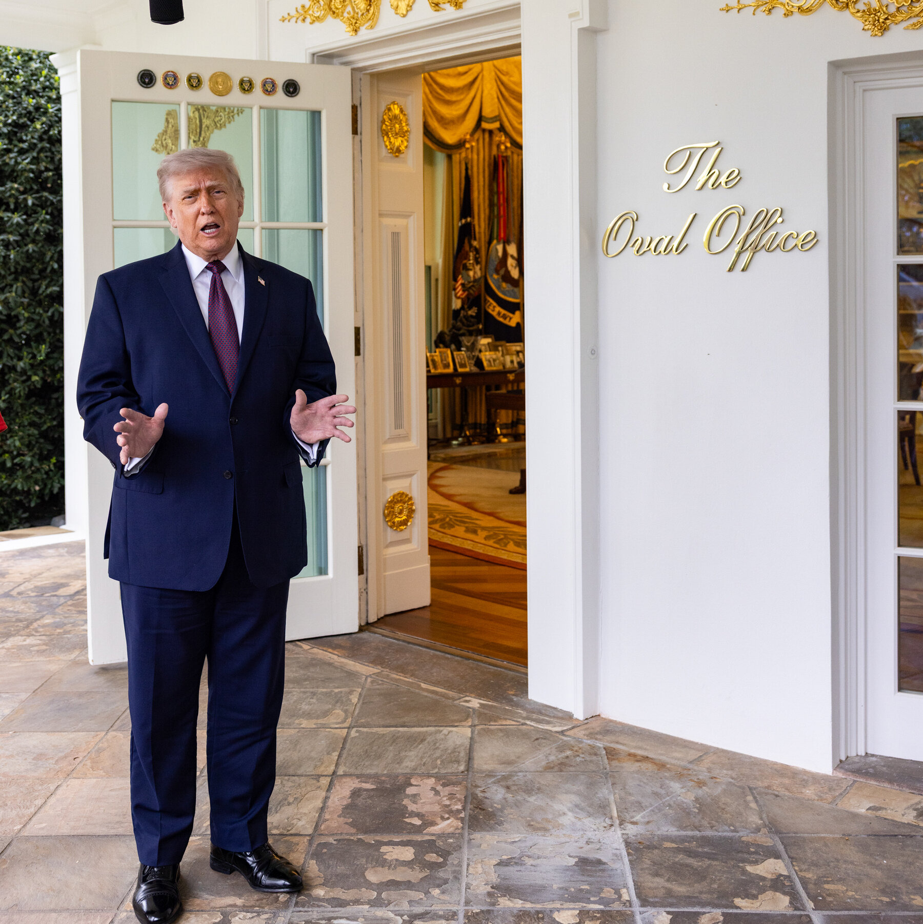 Trump’s Attacks on Pope Leo Create Fresh Midterm Headaches for G.O.P.