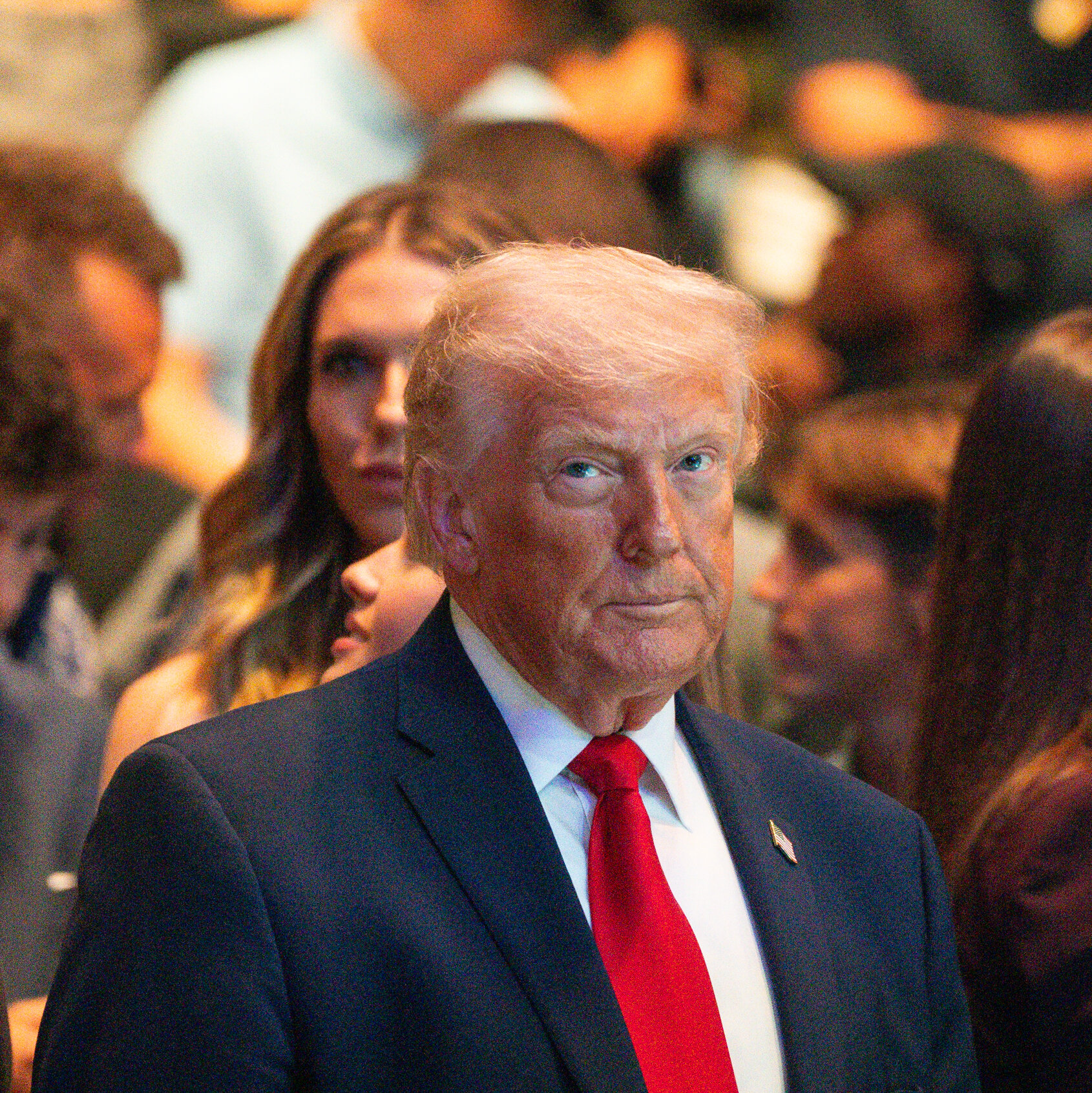 After Criticizing Pope, Trump Posts Image of Himself as a Jesus-Like Figure