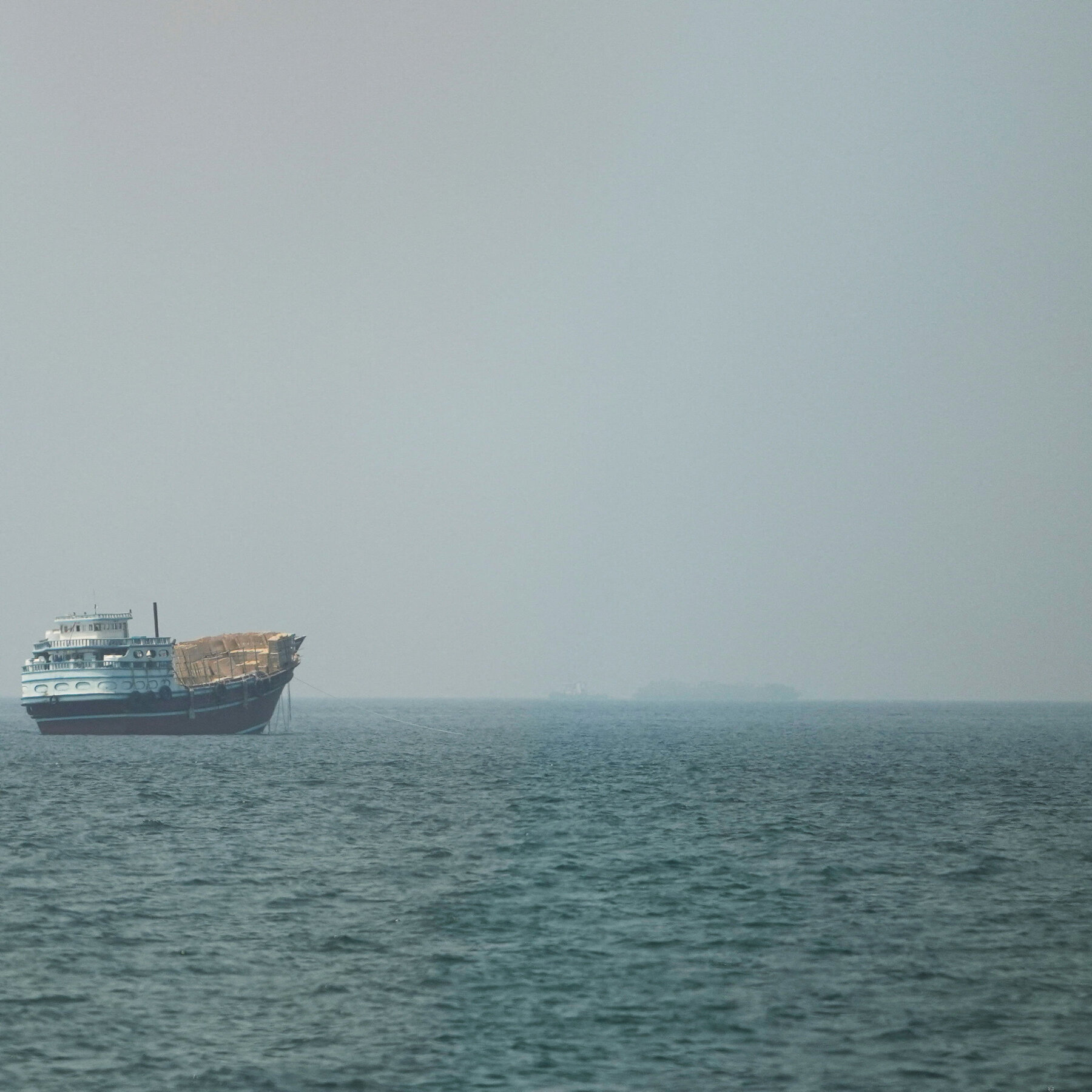 Oil Rises Above $85 a Barrel as Gulf Clash Escalates