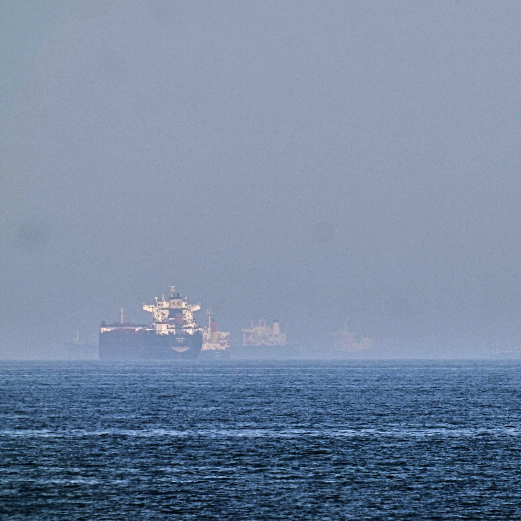 Iran Lets Chinese Ships Through Strait of Hormuz Amid Rising Tensions After Vessel Seizure
