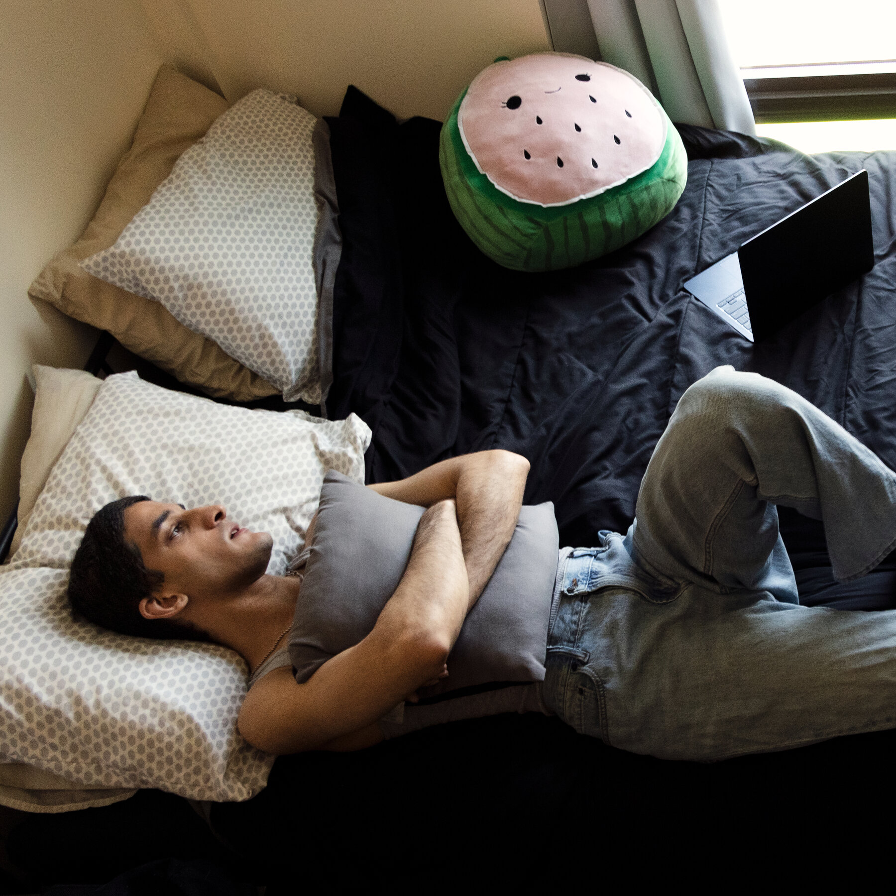 In a City of Big Dreams, Many Young Adults See a Cloudy Future