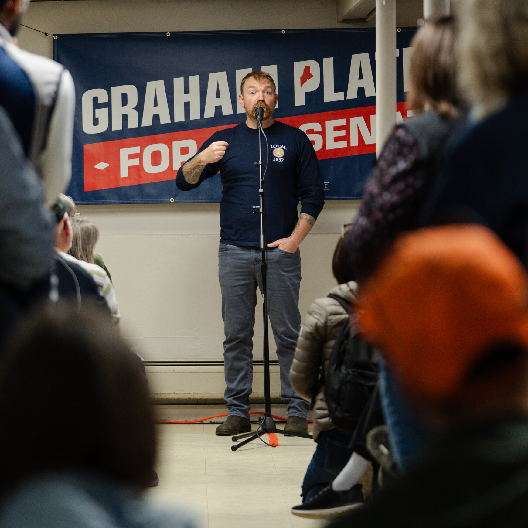 Oysterman, Veteran, Prep-School Alum: A Senate Candidate’s Complex Class Story