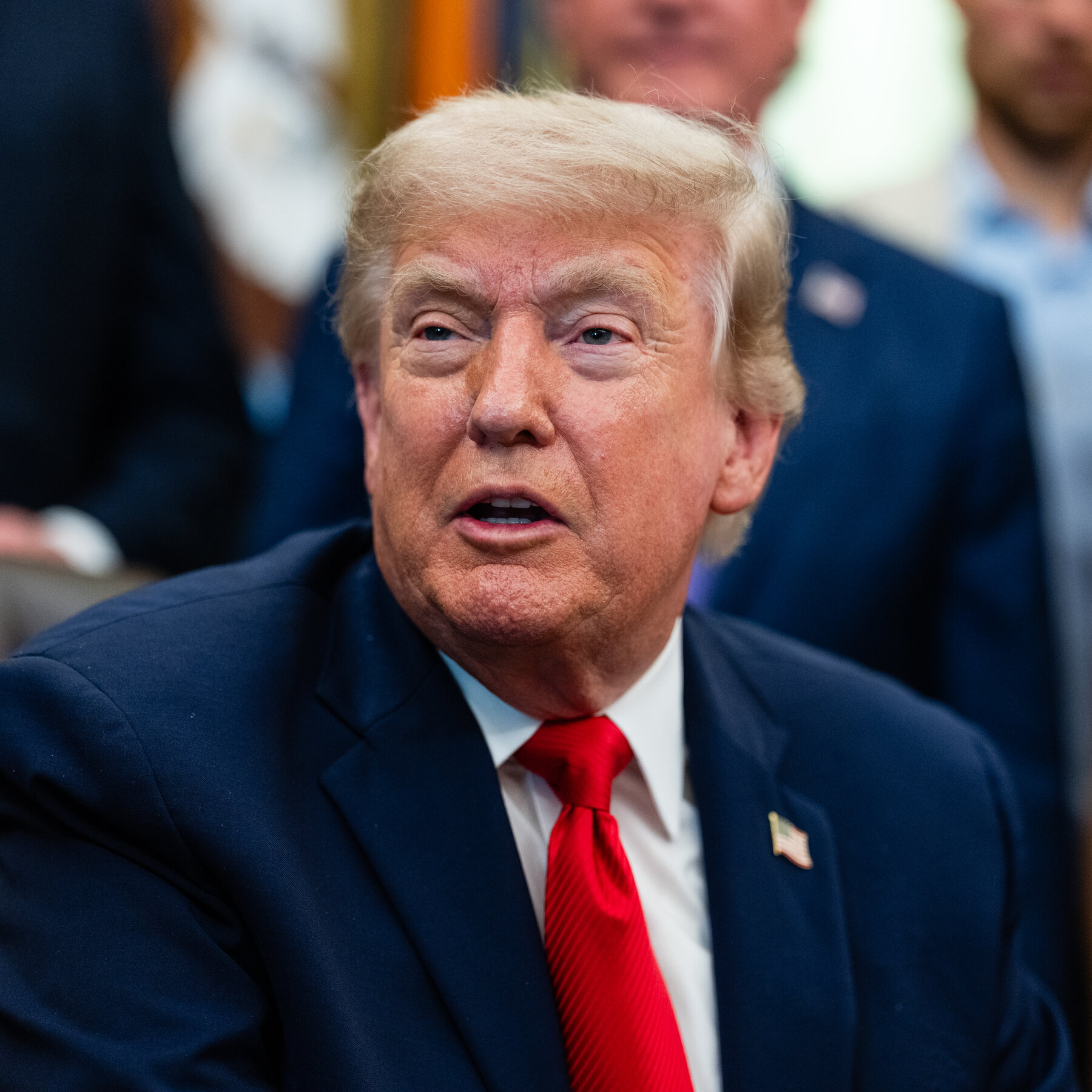 Inside the U.S.-Iran Deal, and Trump Hosts U.F.C. Fights