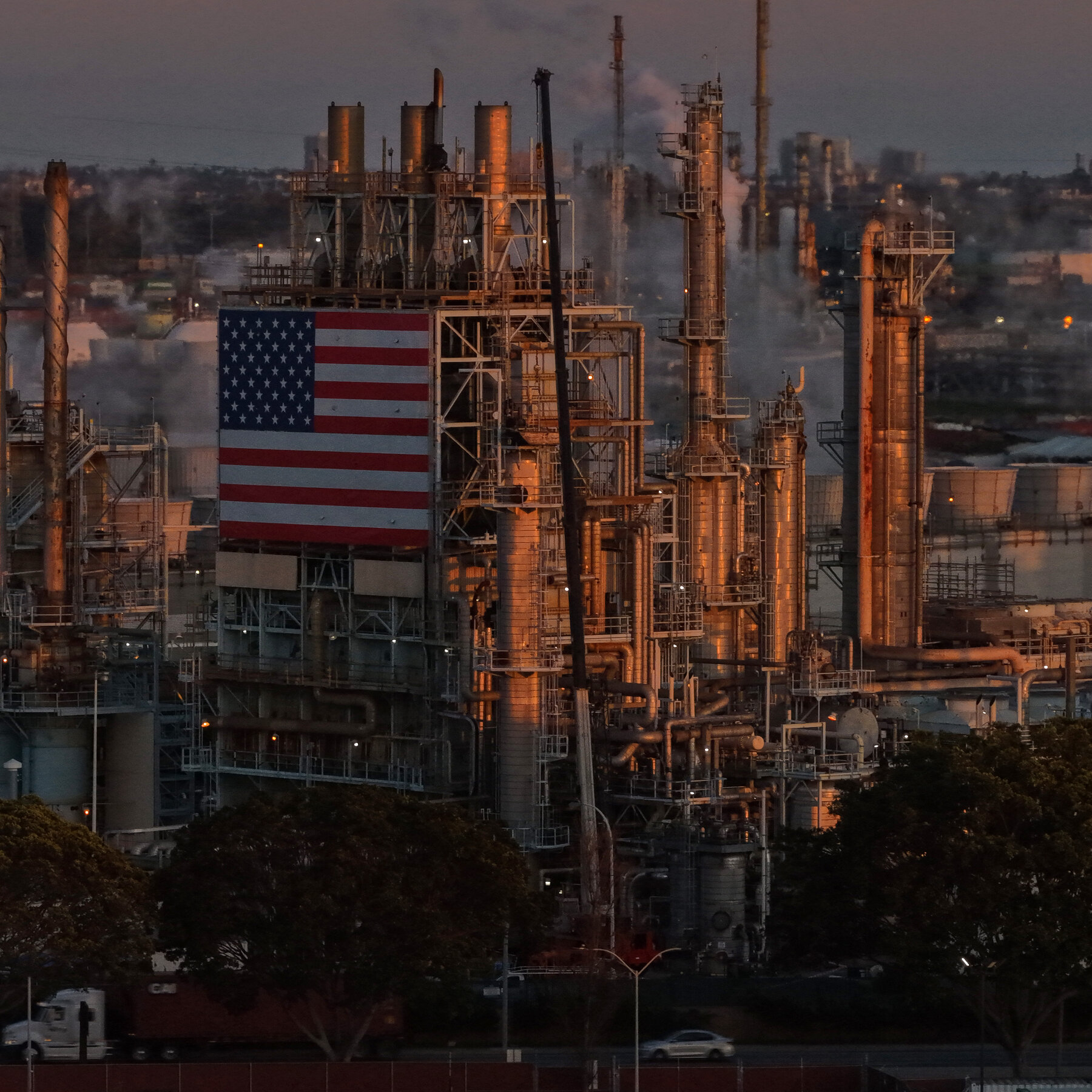 Stocks Extend Rally and Oil Prices Stabilize as Investor Optimism Grows