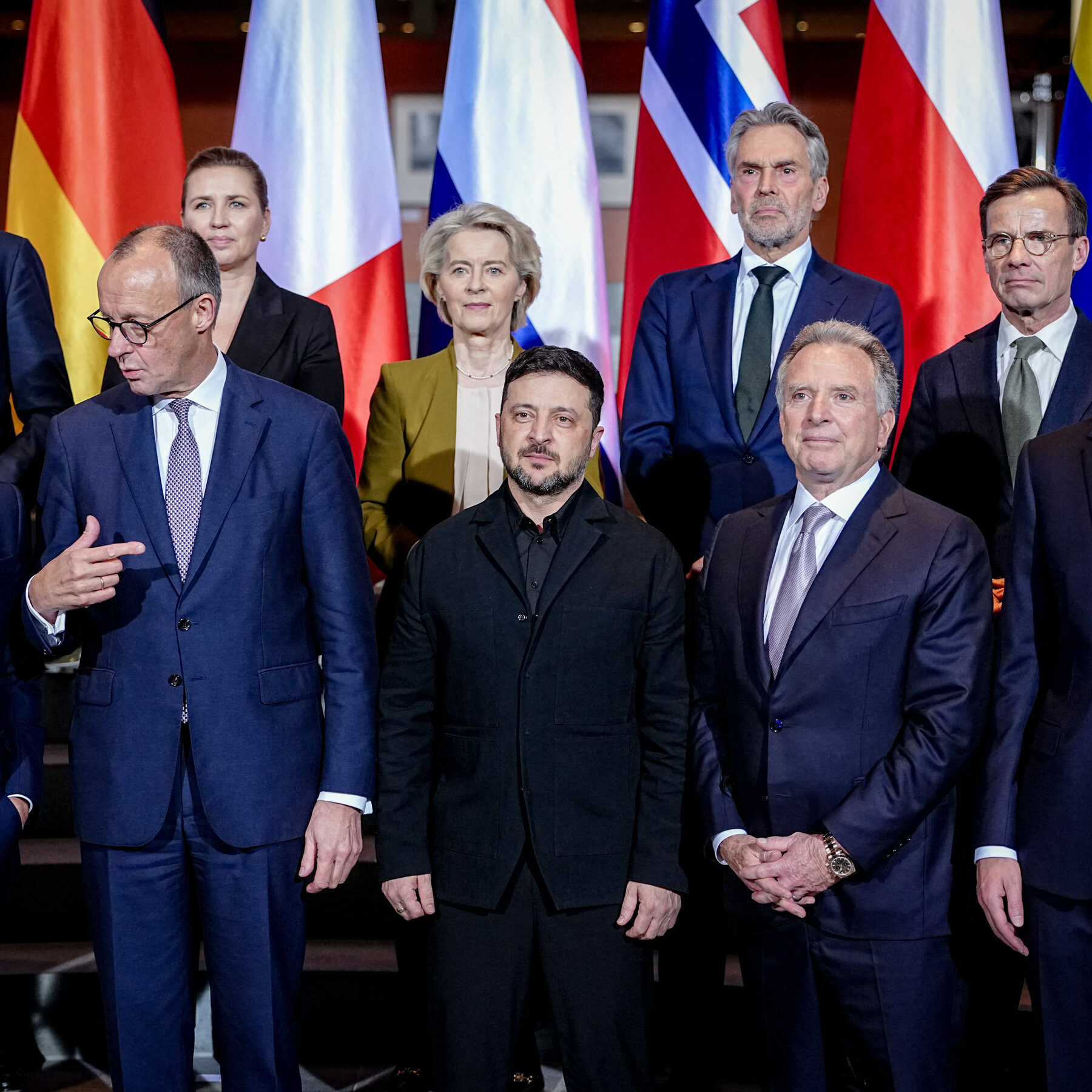 Zelensky Expresses Wary Optimism About Ukraine Peace Plan