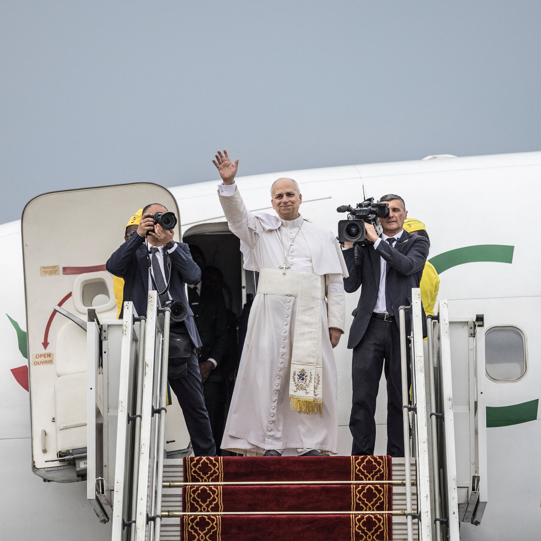 Officials Investigate Bomb Threat at Home of Pope’s Brother