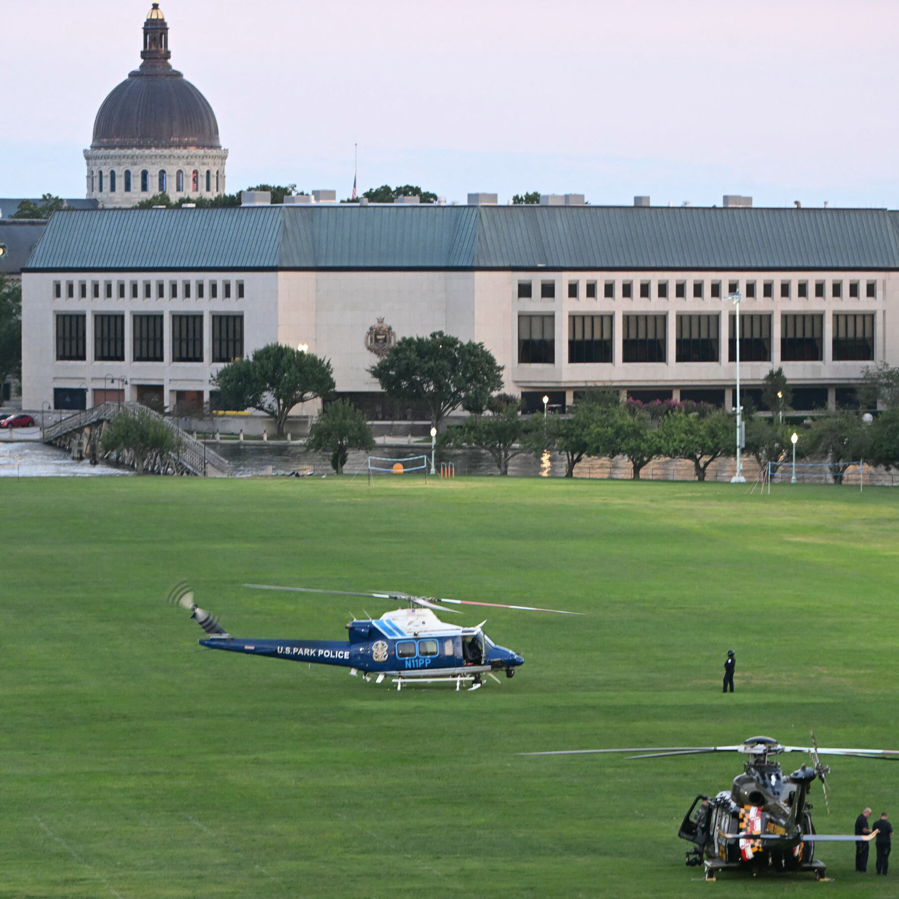 Ex-Midshipman Is Charged in Threat That Led to 2 Injuries at U.S. Naval Academy