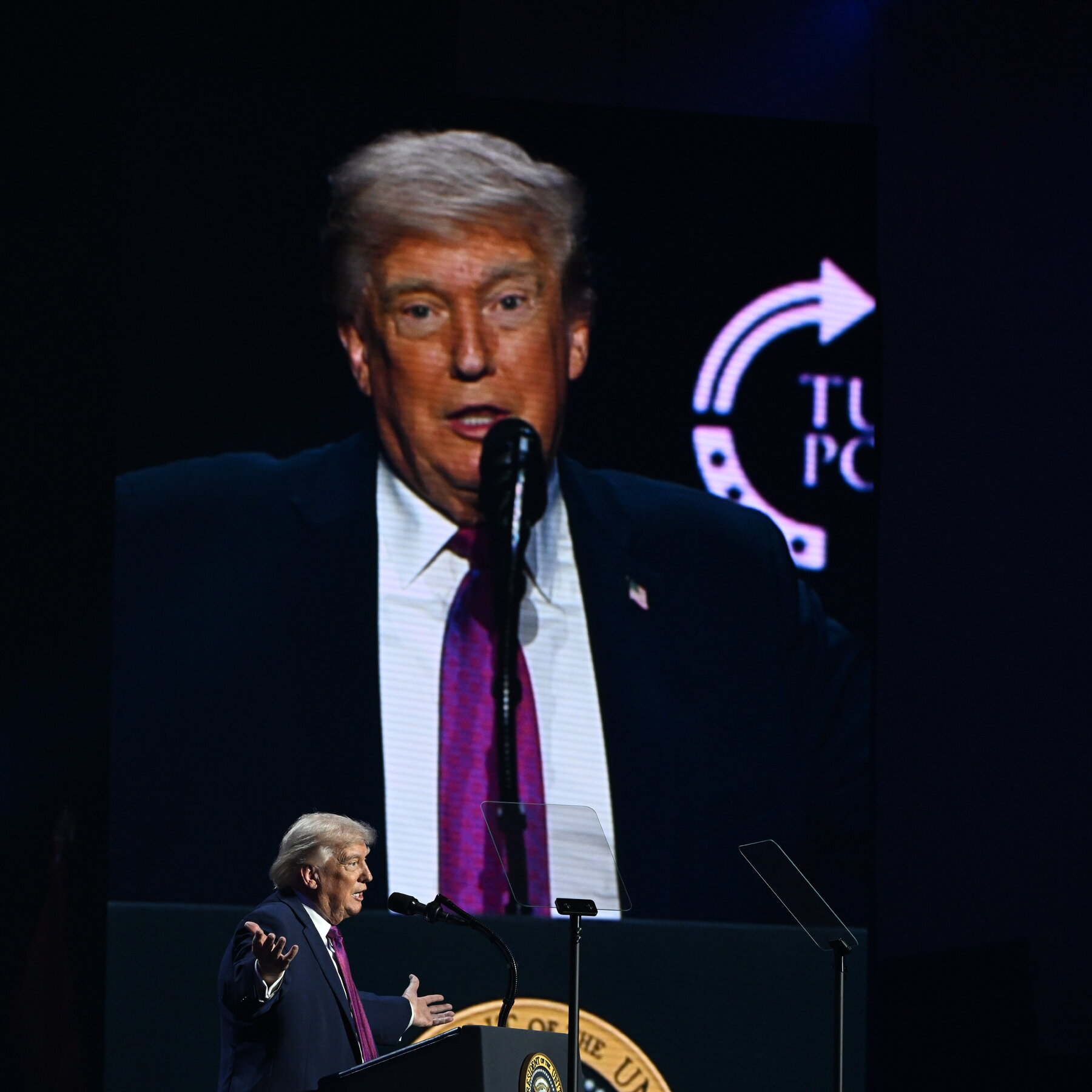 Trump’s Dispute With Pope Leo Deepens Divisions on the Right