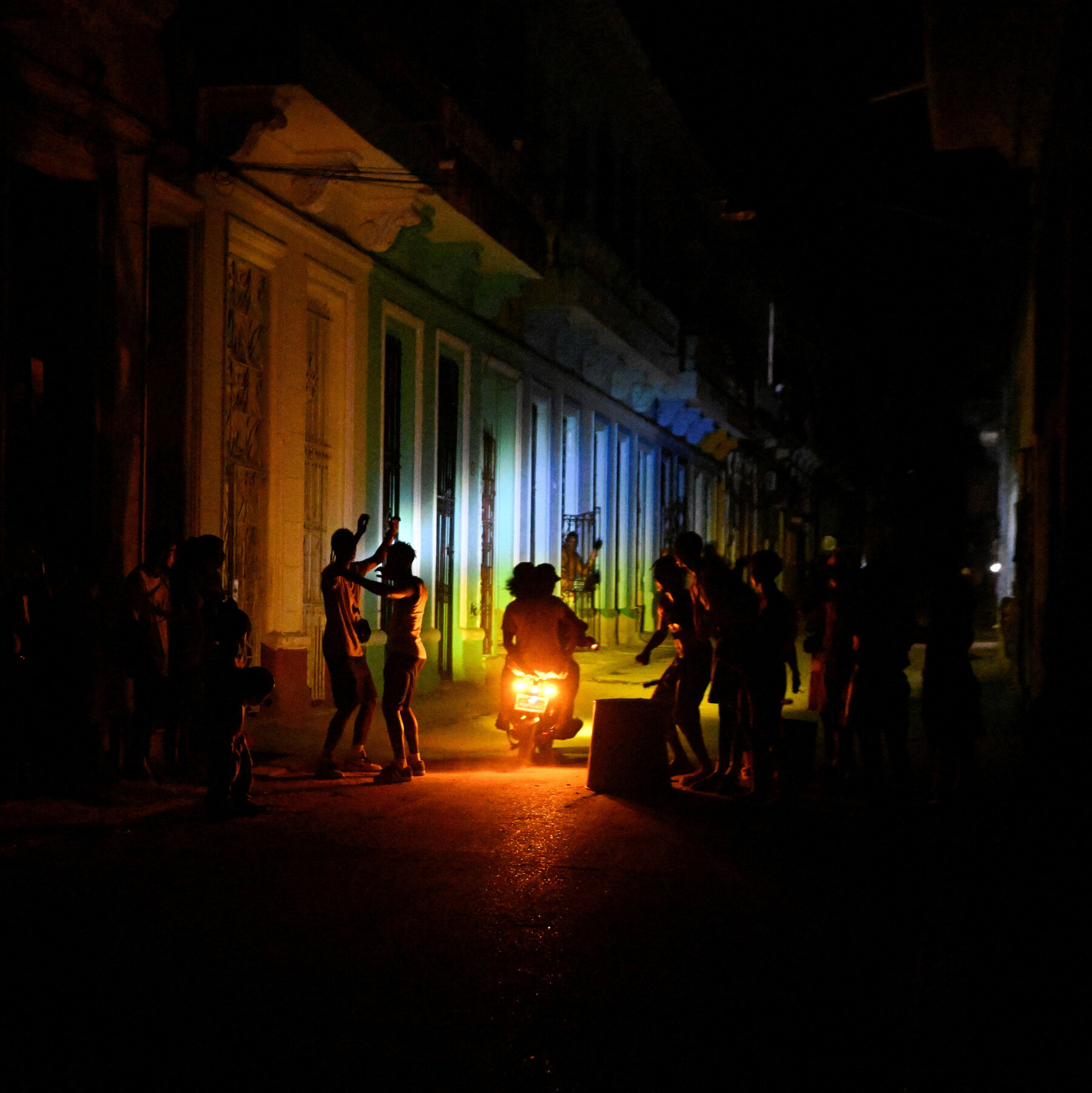 Trump Signals He May Intervene in Cuba Following Iran and Venezuela