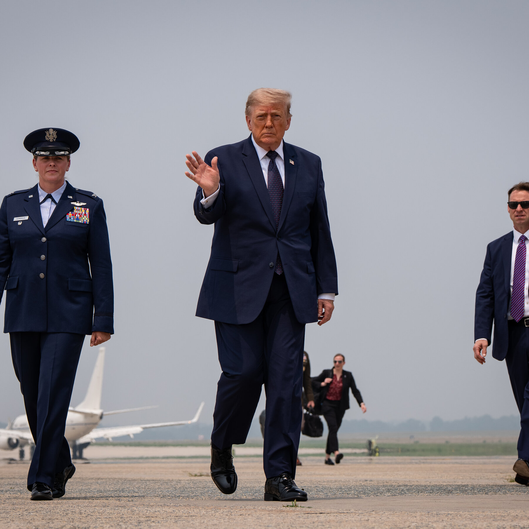 Trump Threatens Canada With Tariffs for Wildfire Smoke Over U.S.