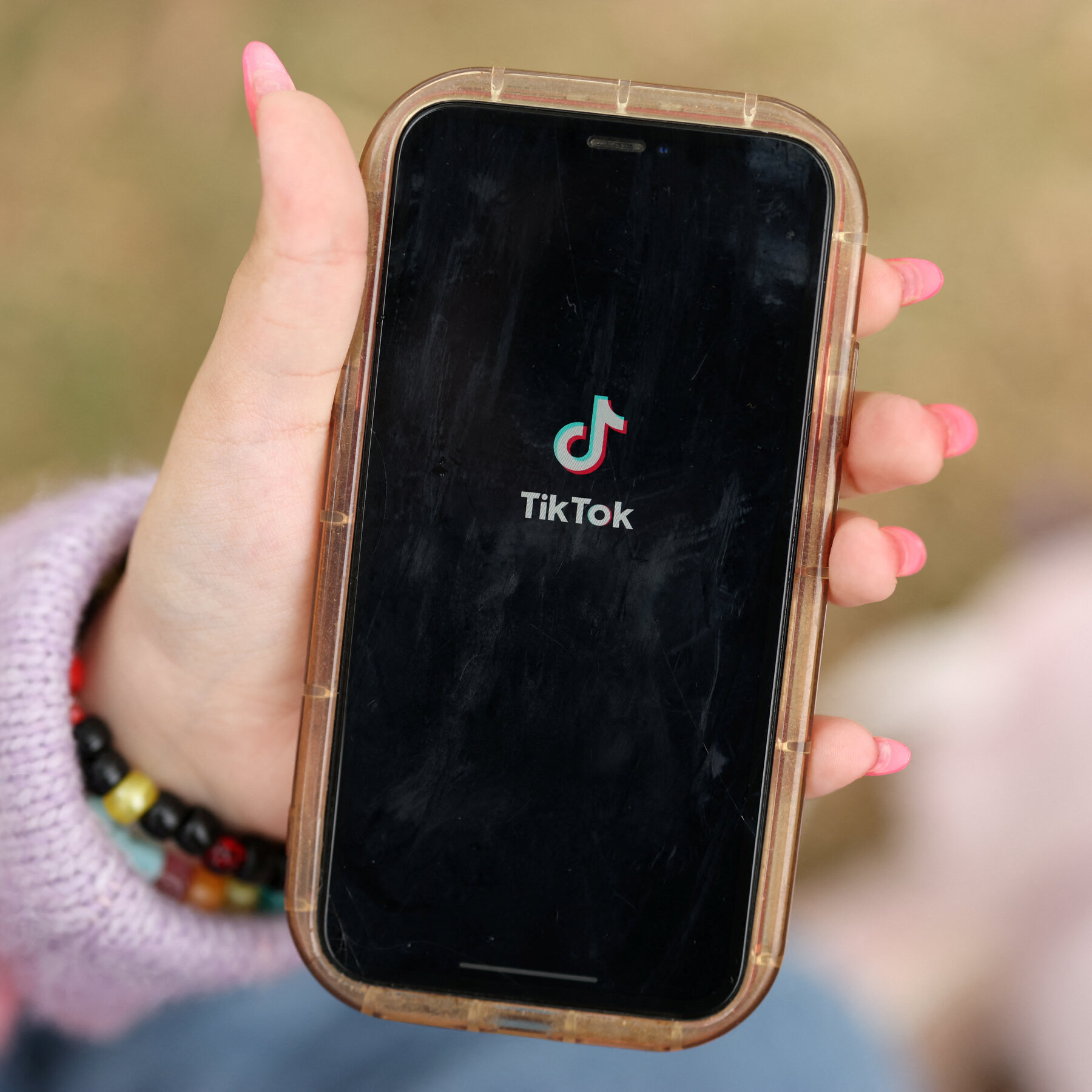 TikTok Signs Agreements With Investors in Step Toward Avoiding a U.S. Ban