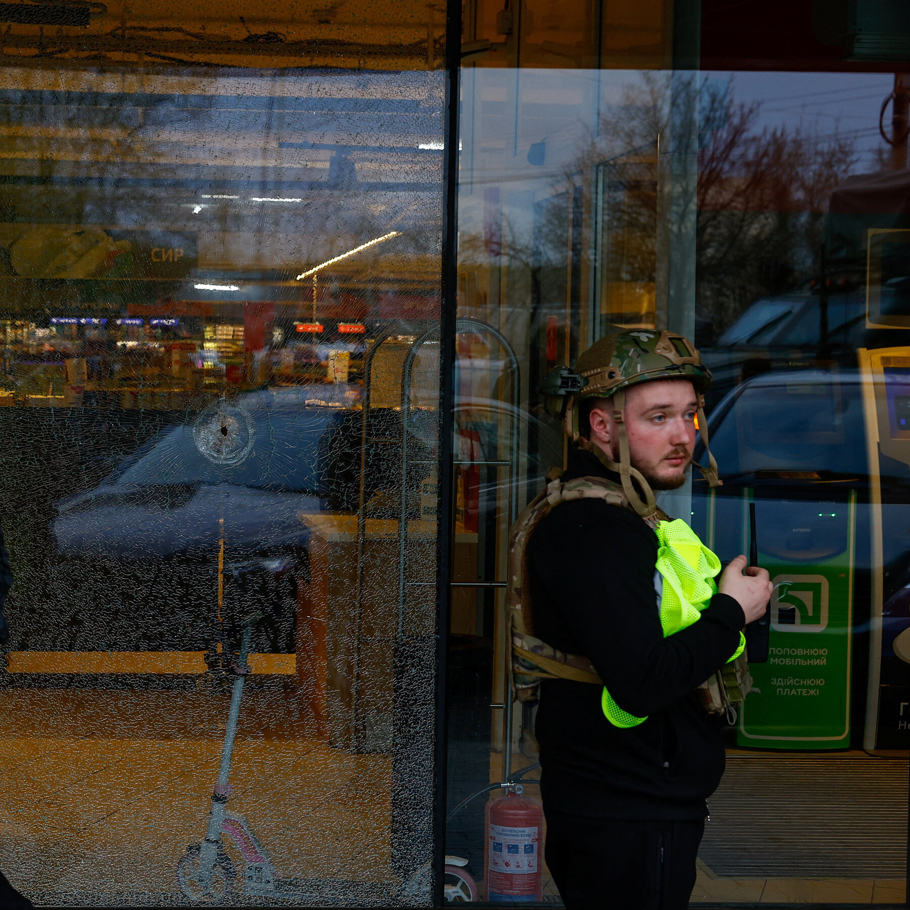 Kyiv Mass Shooting Kills 6 and Gunman Is Shot Dead After Taking Hostages in Grocery