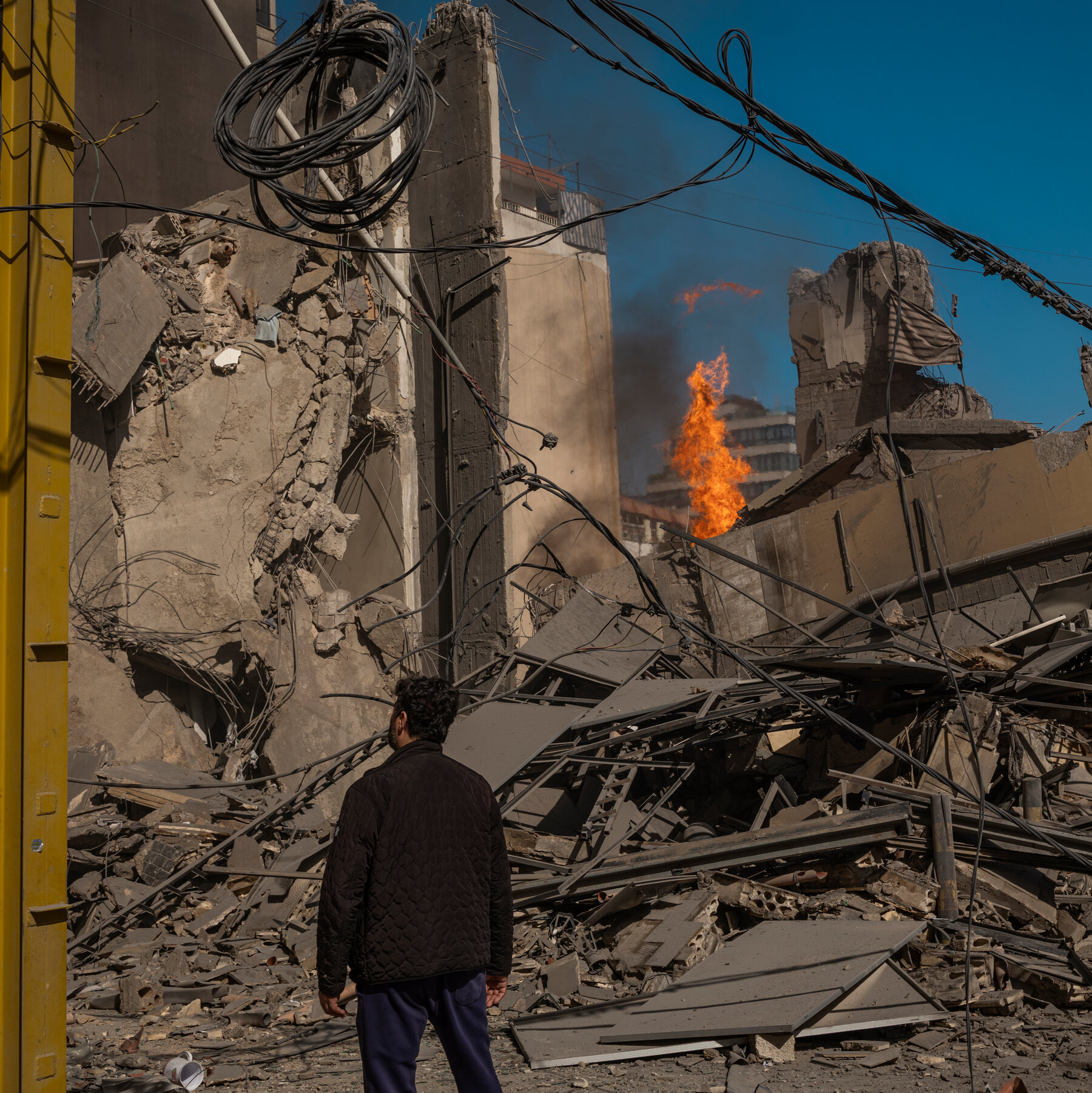 Israel Intensifies Strikes on Beirut, Escalating Its Campaign Against Hezbollah