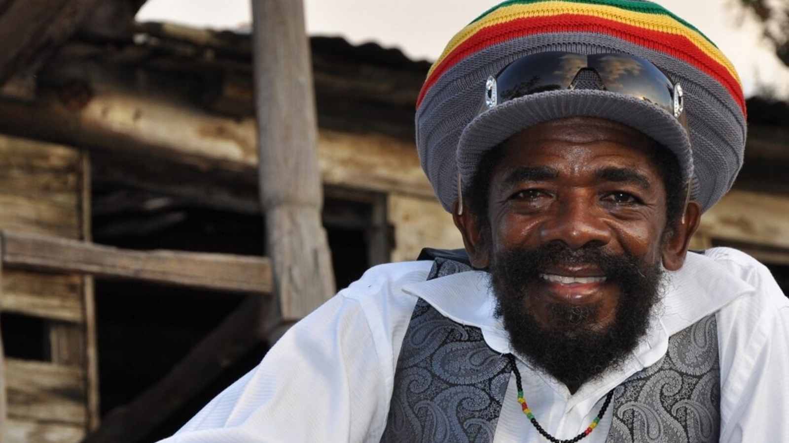 Tributes pour in for Cocoa Tea after veteran reggae singer dies at 65: ‘Rest in power’