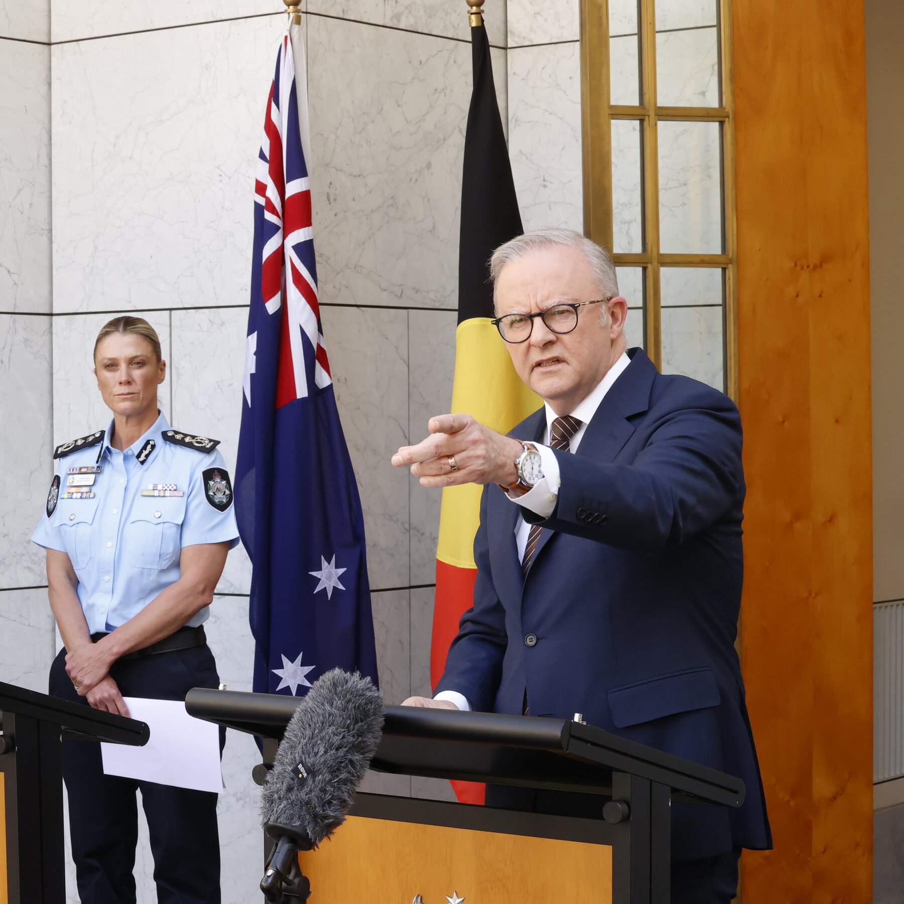 Australia Announces Plan to Buy Back Guns in Wake of Bondi Attack