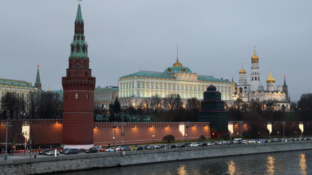 Macron's envoy met with Russian officials for peace talks in Moscow