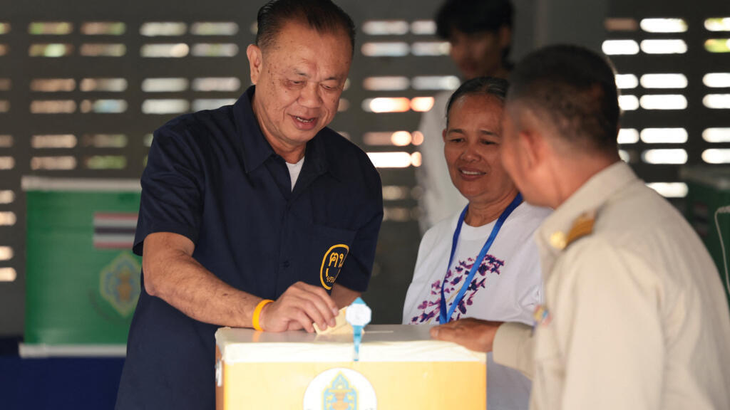 Polls wrap up in Thailand's election, incumbent PM seeks new term