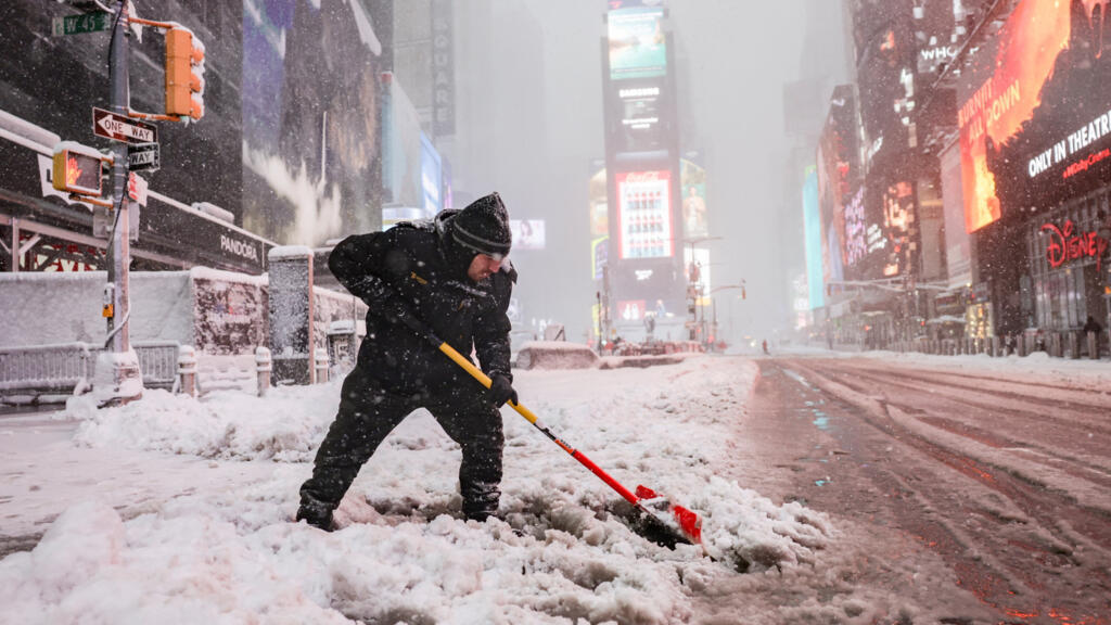 Historic nor’easter paralyses US Northeast with record snowfall