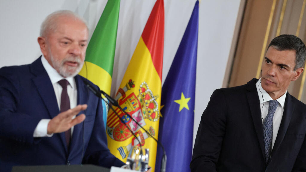 Sanchez, Lula rally left-wing leaders in Spain amid far-right surge
