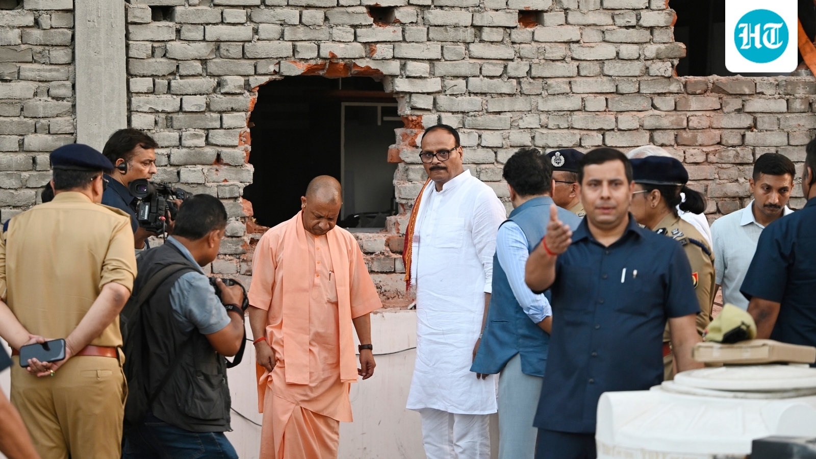 After Lucknow fire kills 15, UP CM orders SIT probe, report in 7 days