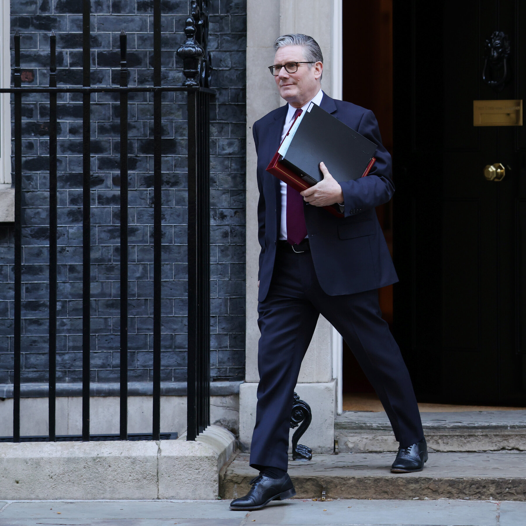 Starmer to Address UK Lawmakers on Mandelson Vetting