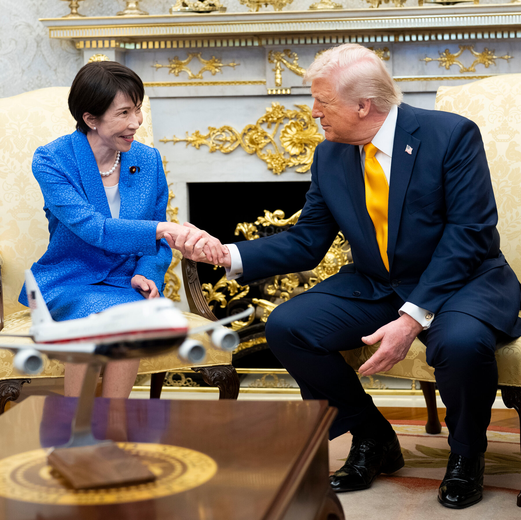 Using Charm and Restraint, Japan’s Leader Mostly Avoids Trump’s Wrath