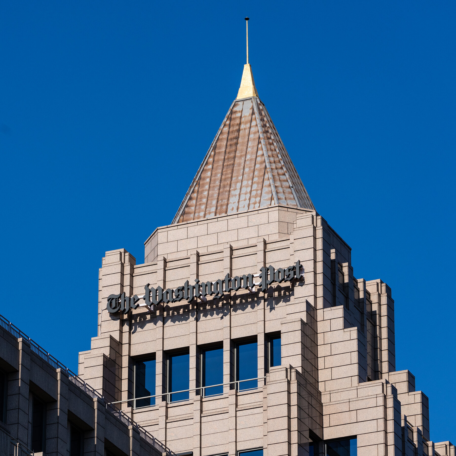 Judge Blocks Government From Reviewing Seized Washington Post Devices