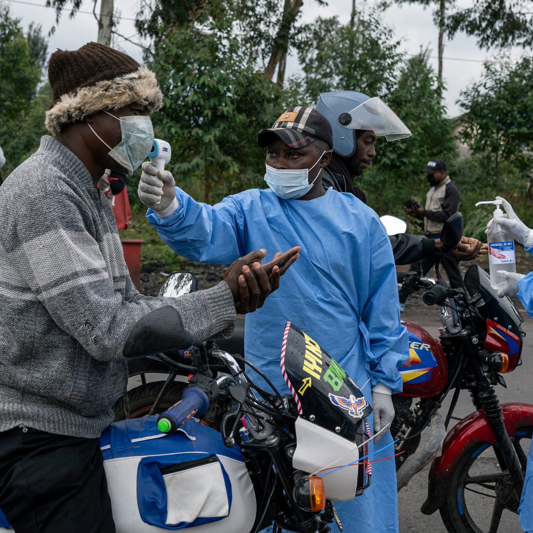 U.S. to Block Entry to More Noncitizens Who May Have Been Exposed to Ebola