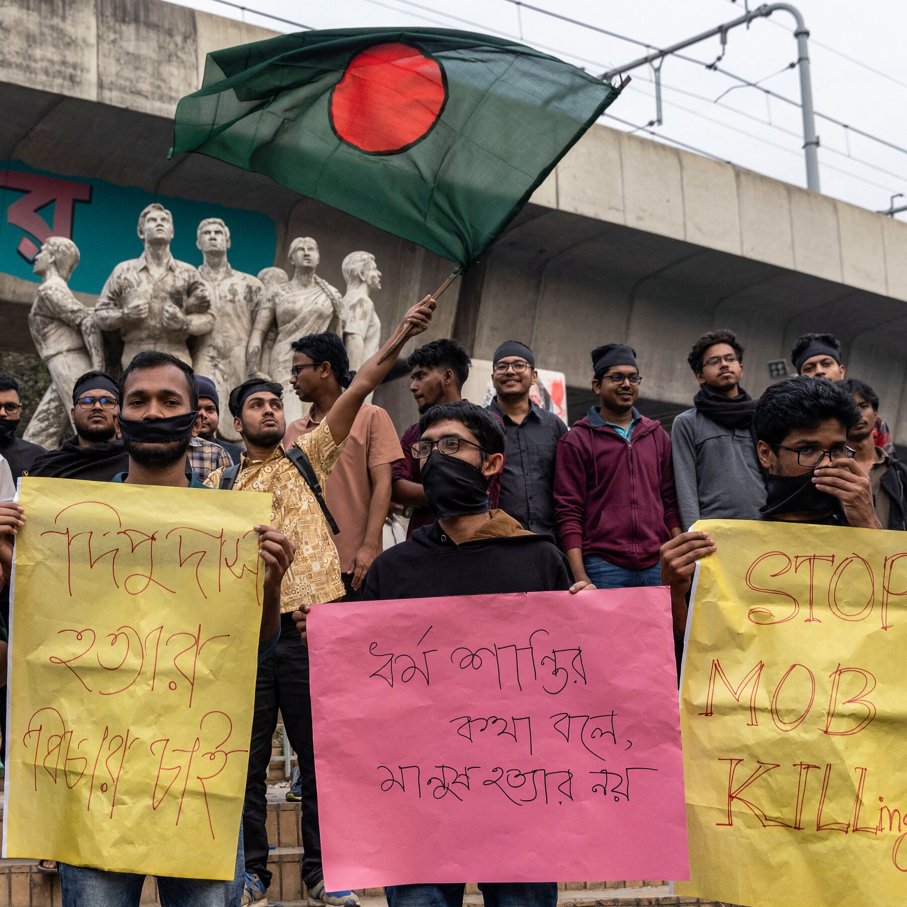 Lynching of a Hindu in Bangladesh Fans Fears of Rising Intolerance