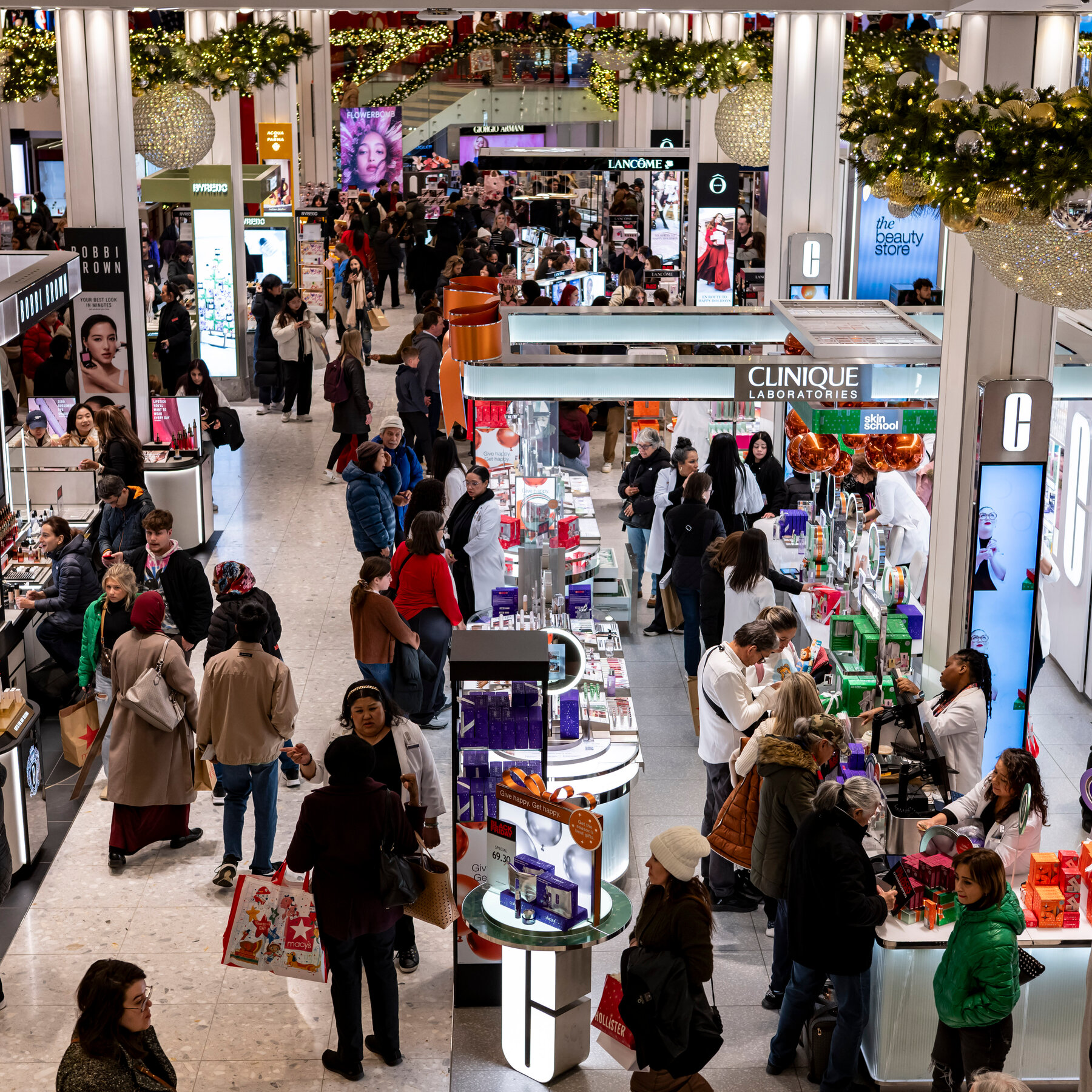 Shoppers Spent Big This Holiday Season, Despite Economic Pressures