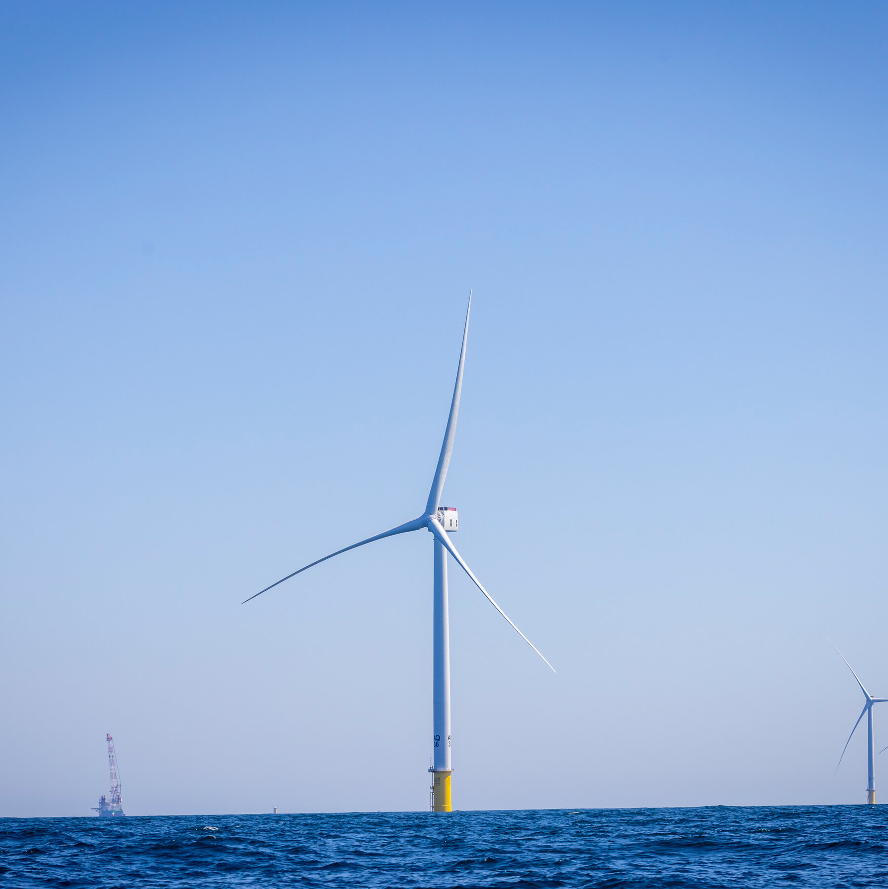 Trump Administration to Pay $1 Billion to Energy Giant to Cancel Wind Farms