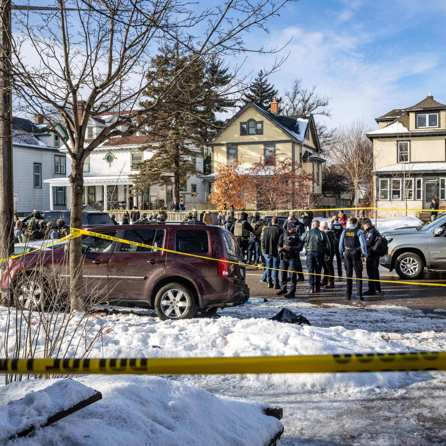 FBI Agent Resigns After Trying to Investigate ICE Officer in Renee Good Shooting