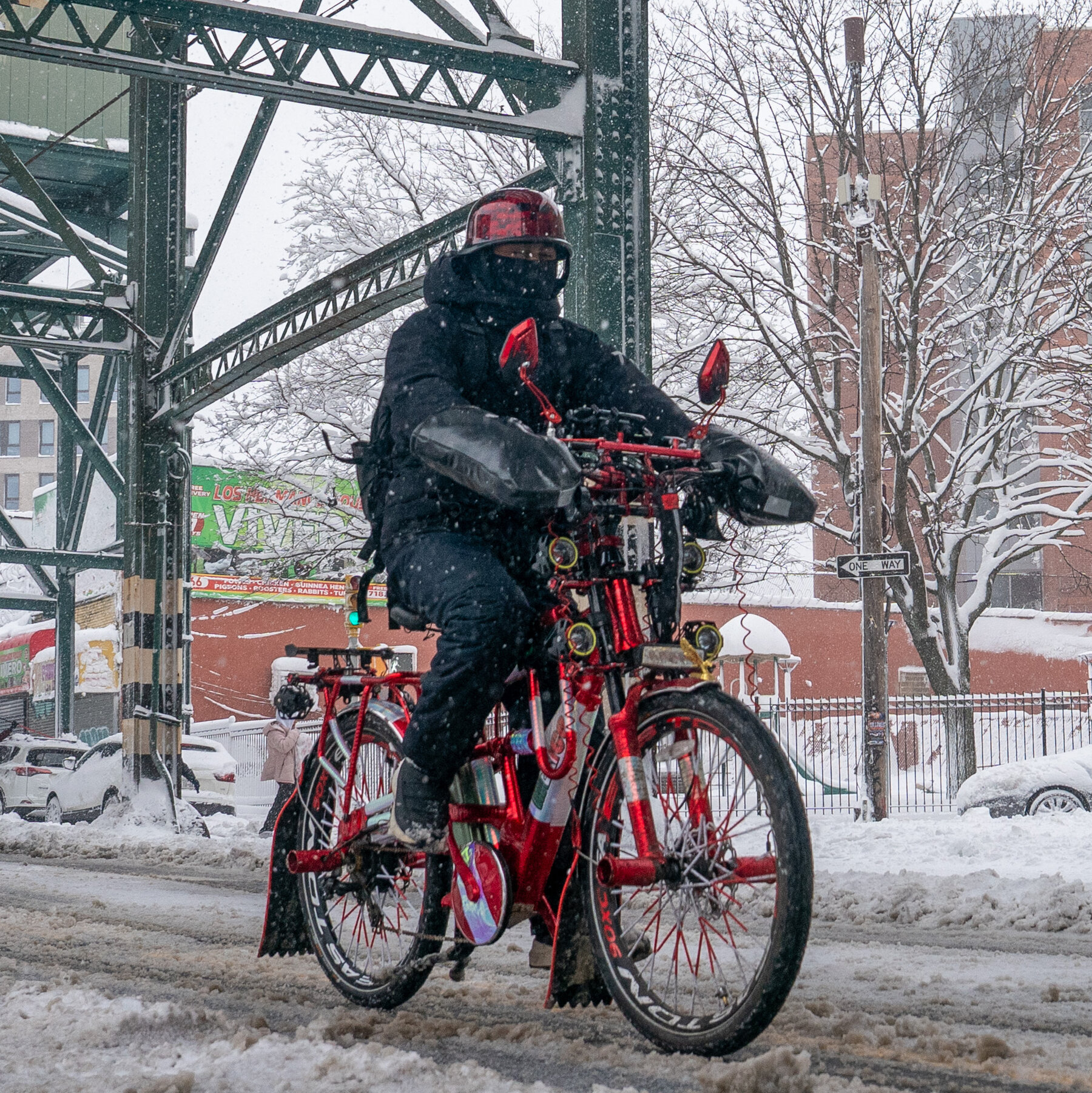 Even in a Blizzard, Food Delivery in New York City Continues