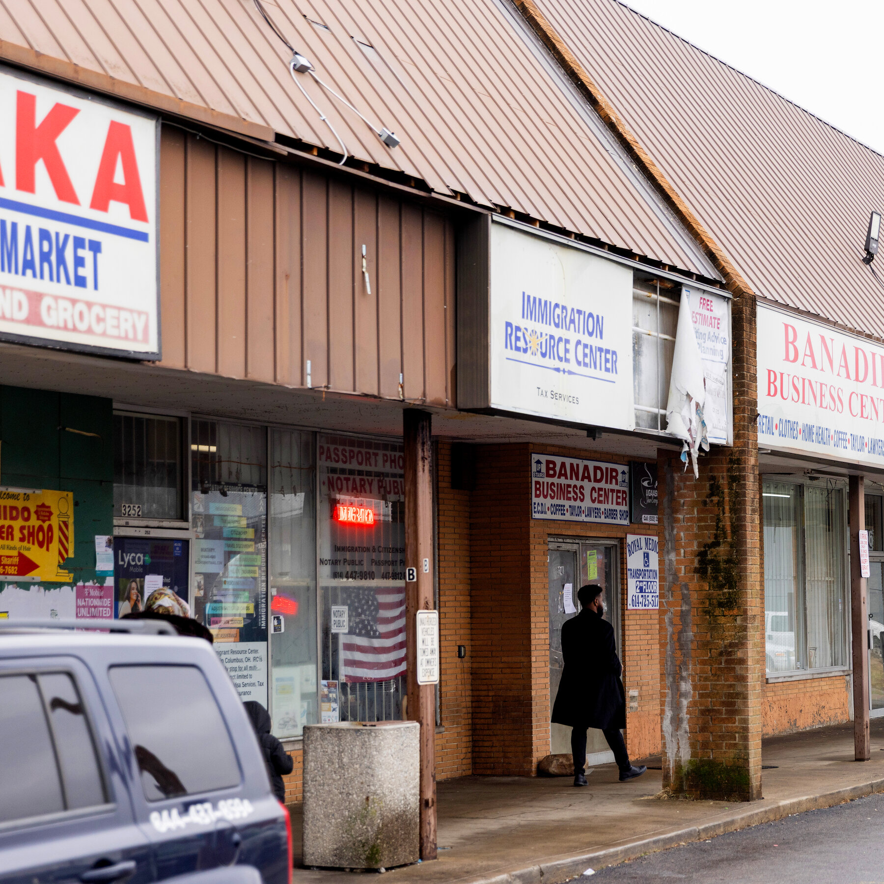 ICE Sweeps Into Ohio, Stirring Fear Among Somalis and Other Immigrants