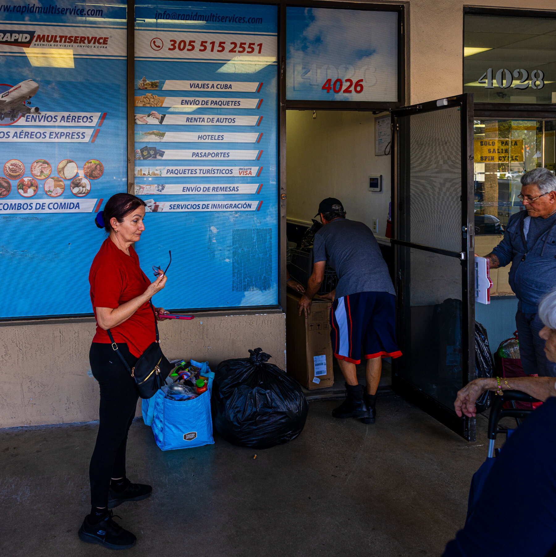 Food, Flashlights and Fans: Floridians Step Up Aid to Cuban Relatives