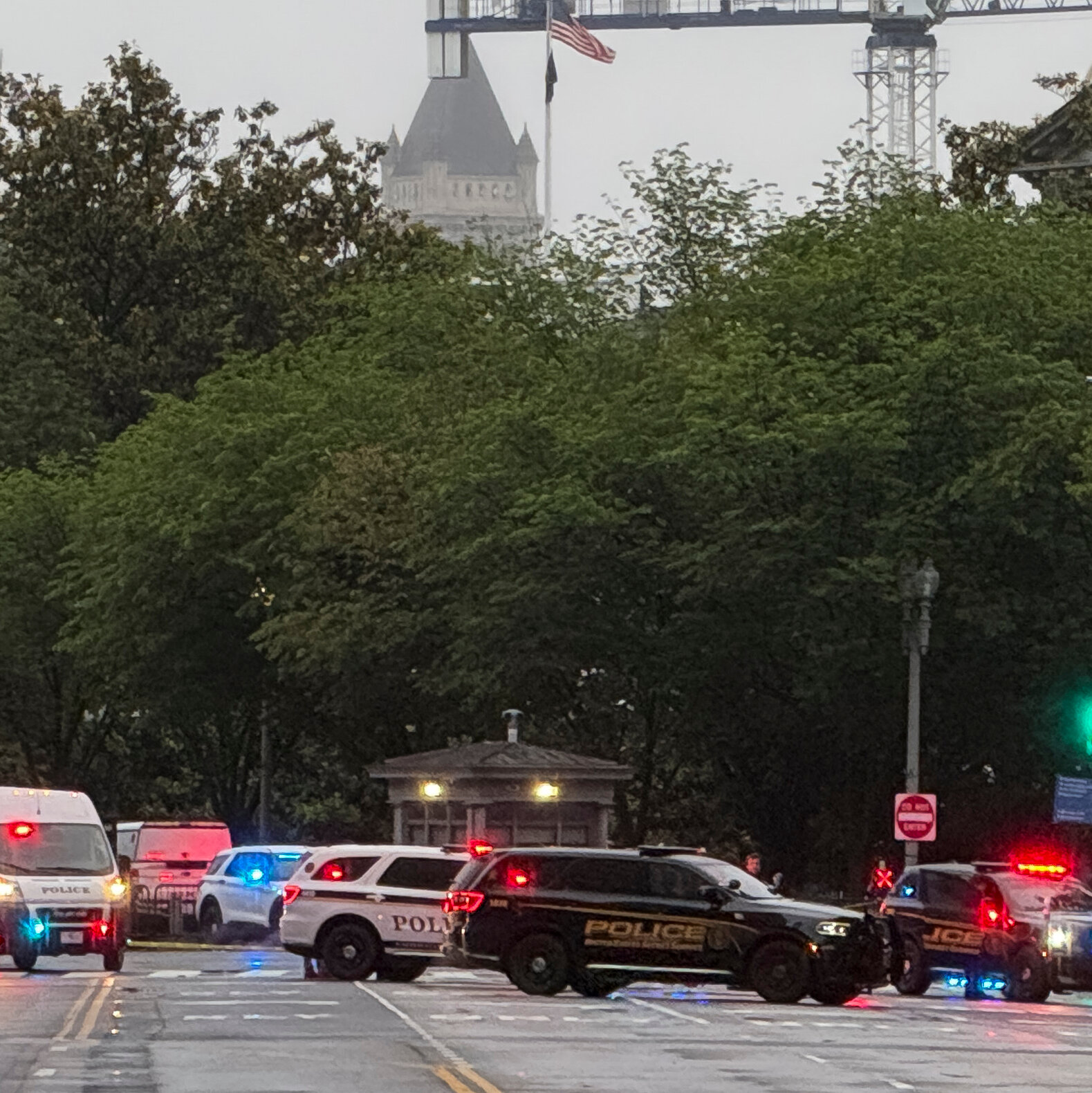 Two Wounded in Exchange of Gunfire Near White House