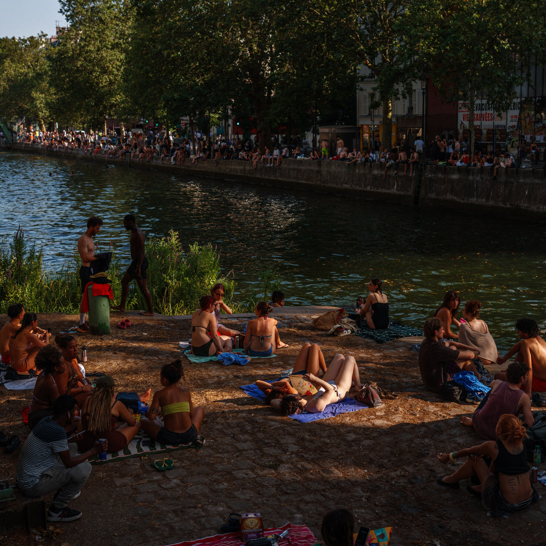 See Record-Breaking Extreme Heat Wave Across Europe in Photos