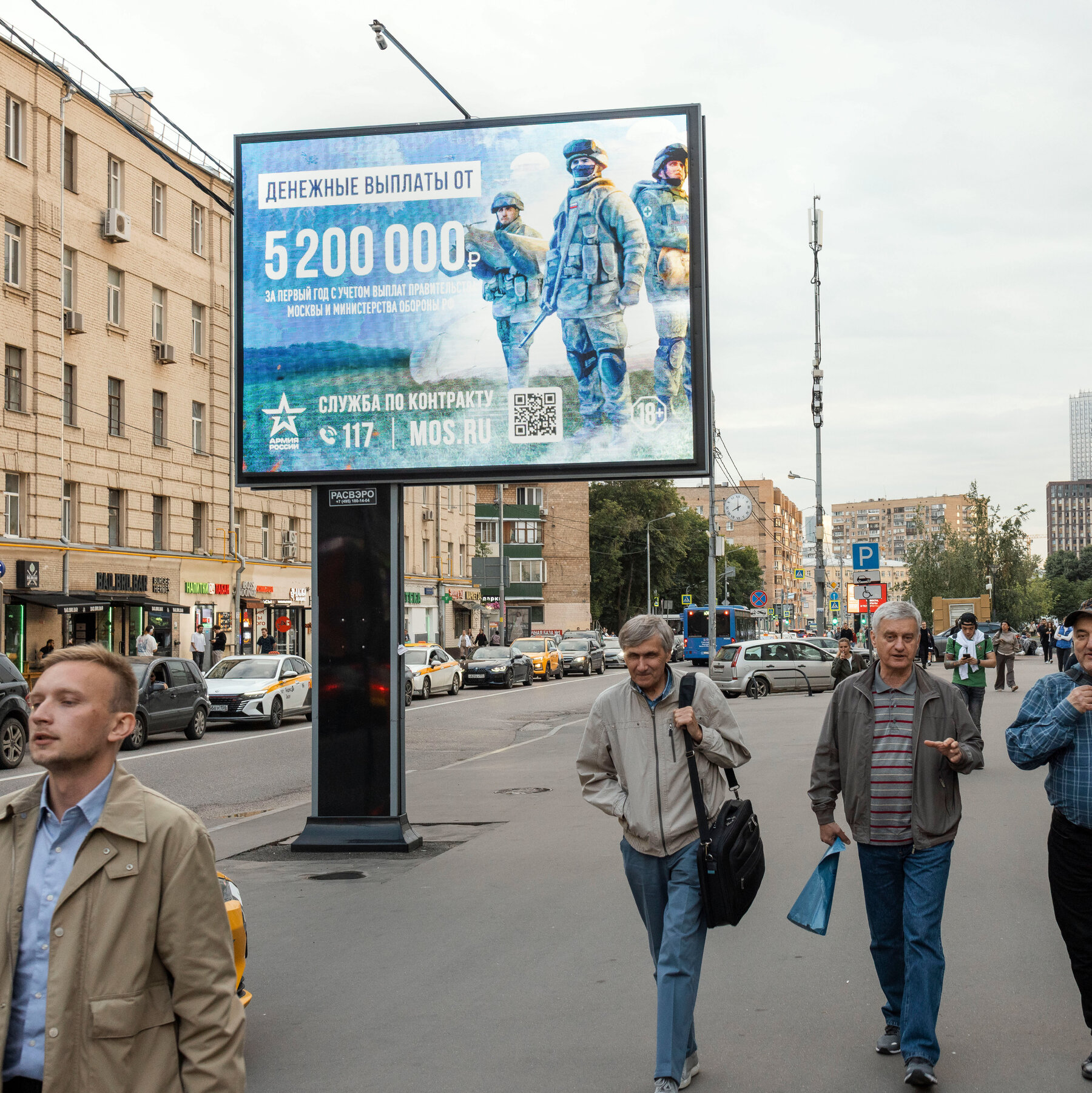 Russia Remade Its Economy for War, but It’s Come at a Huge Cost