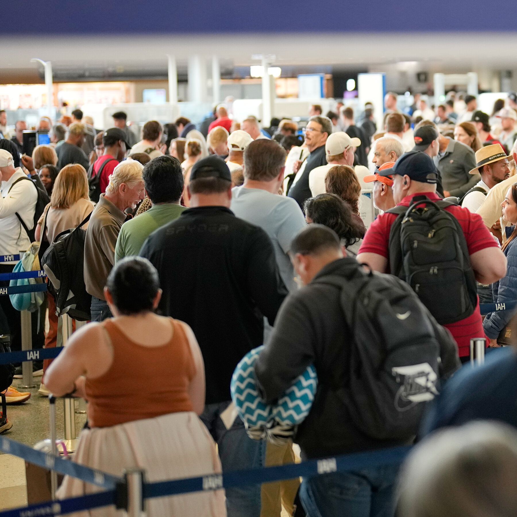 Advice on Navigating T.S.A. Wait Times at the Airport