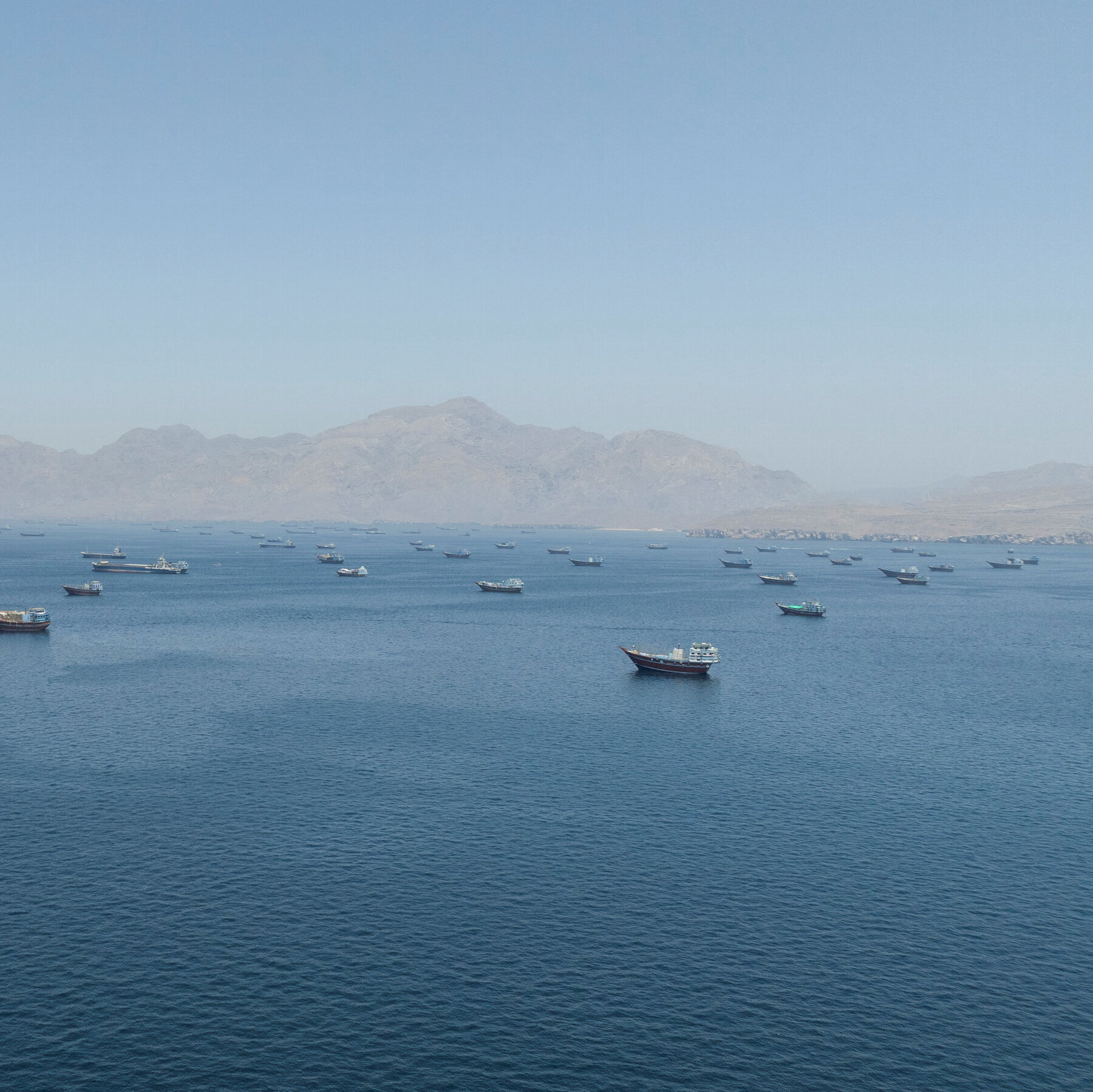 Even After a Strait of Hormuz Deal, Moving 1,500 Ships Won’t Be Easy