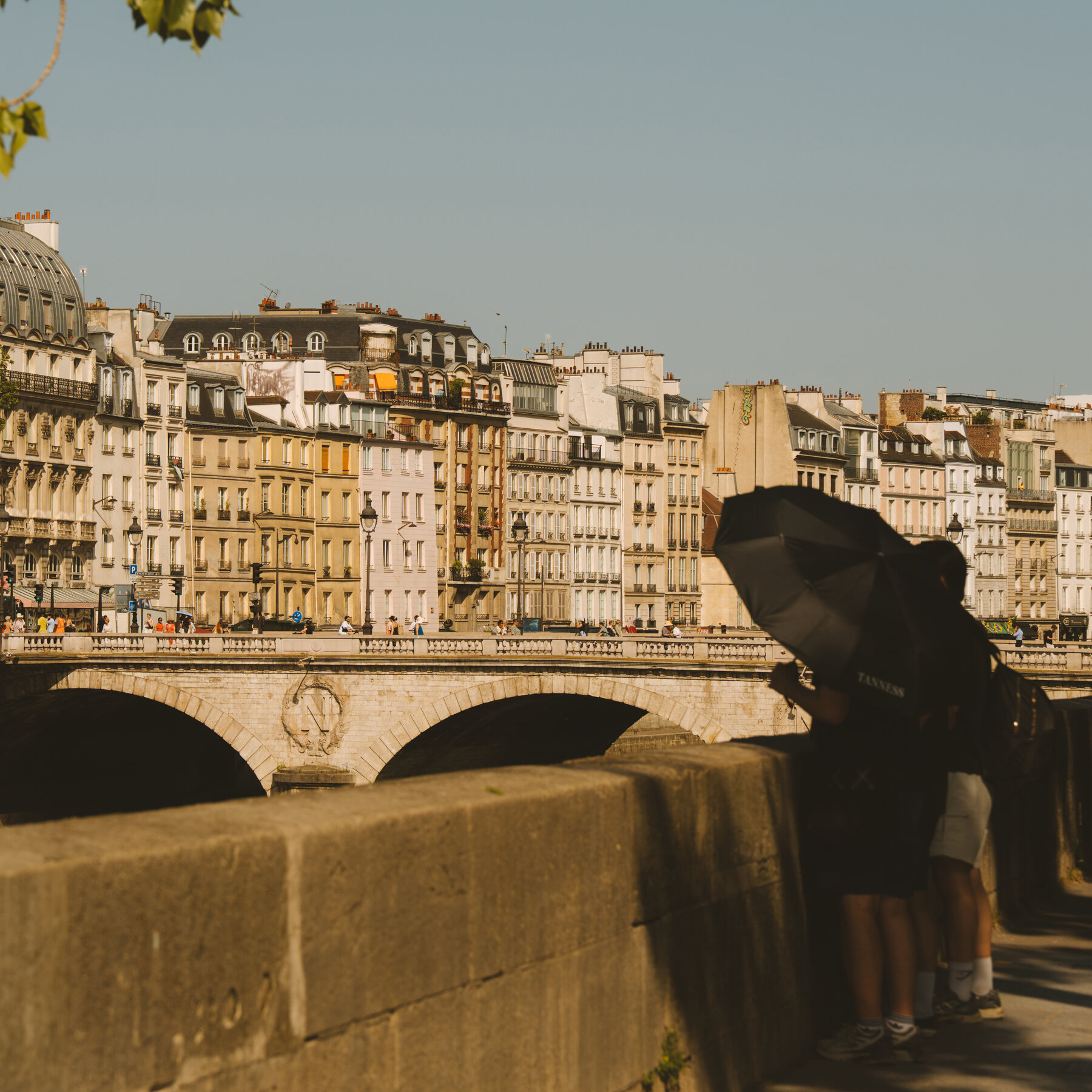 Latest Victims of France’s Heat Wave: Children Locked in Family Cars